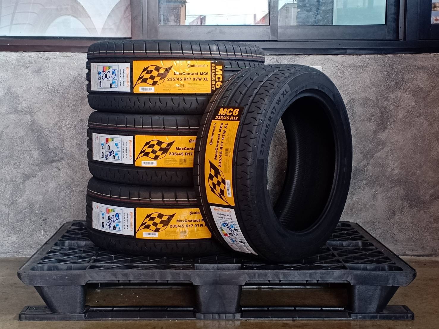 CONTINENTAL 235/45R17 CONTACT MC6 97W XL MADE IN THAILAND