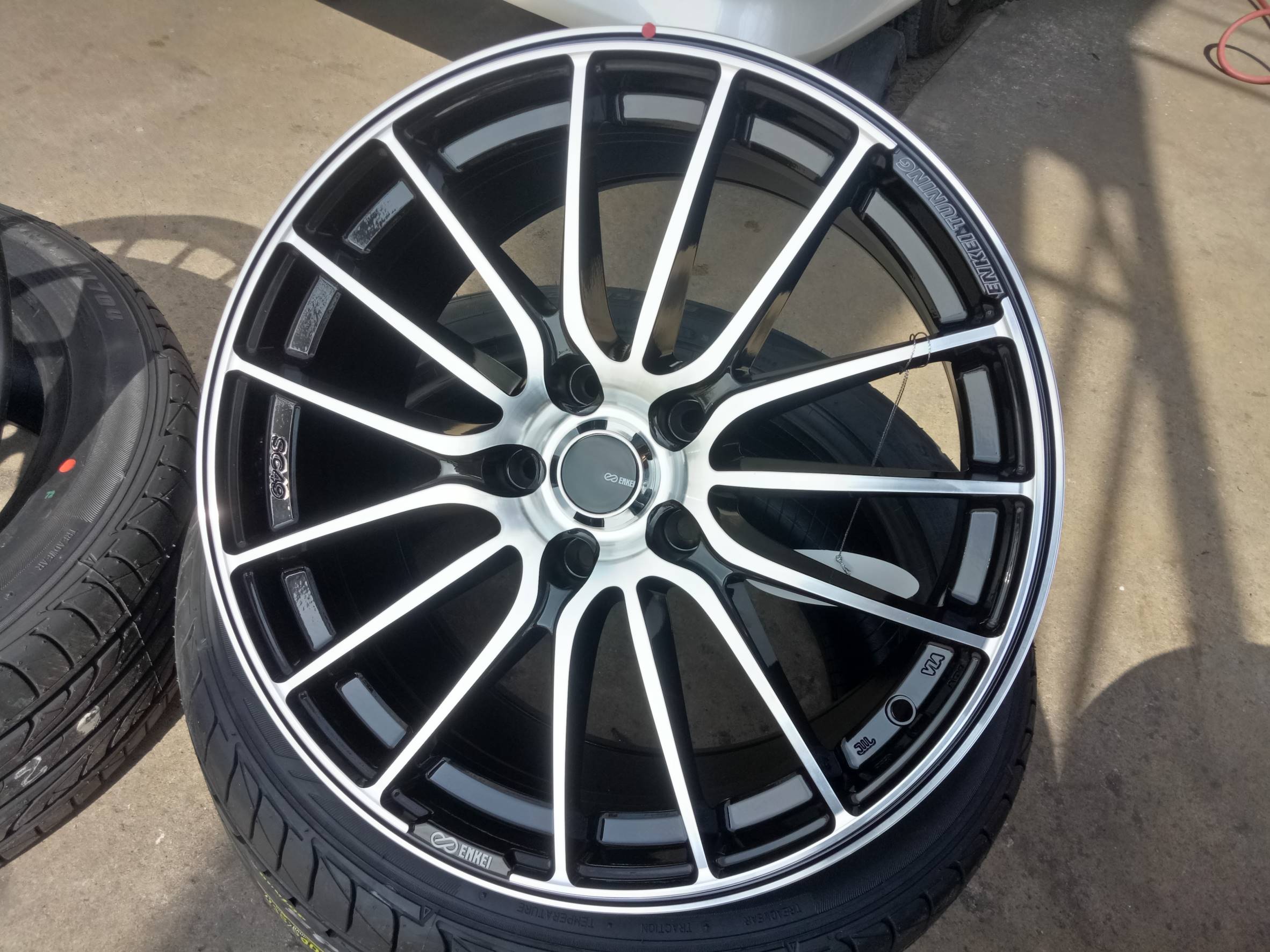 ล้อแท้ ENKEI TUNING ราคาพิเศษ