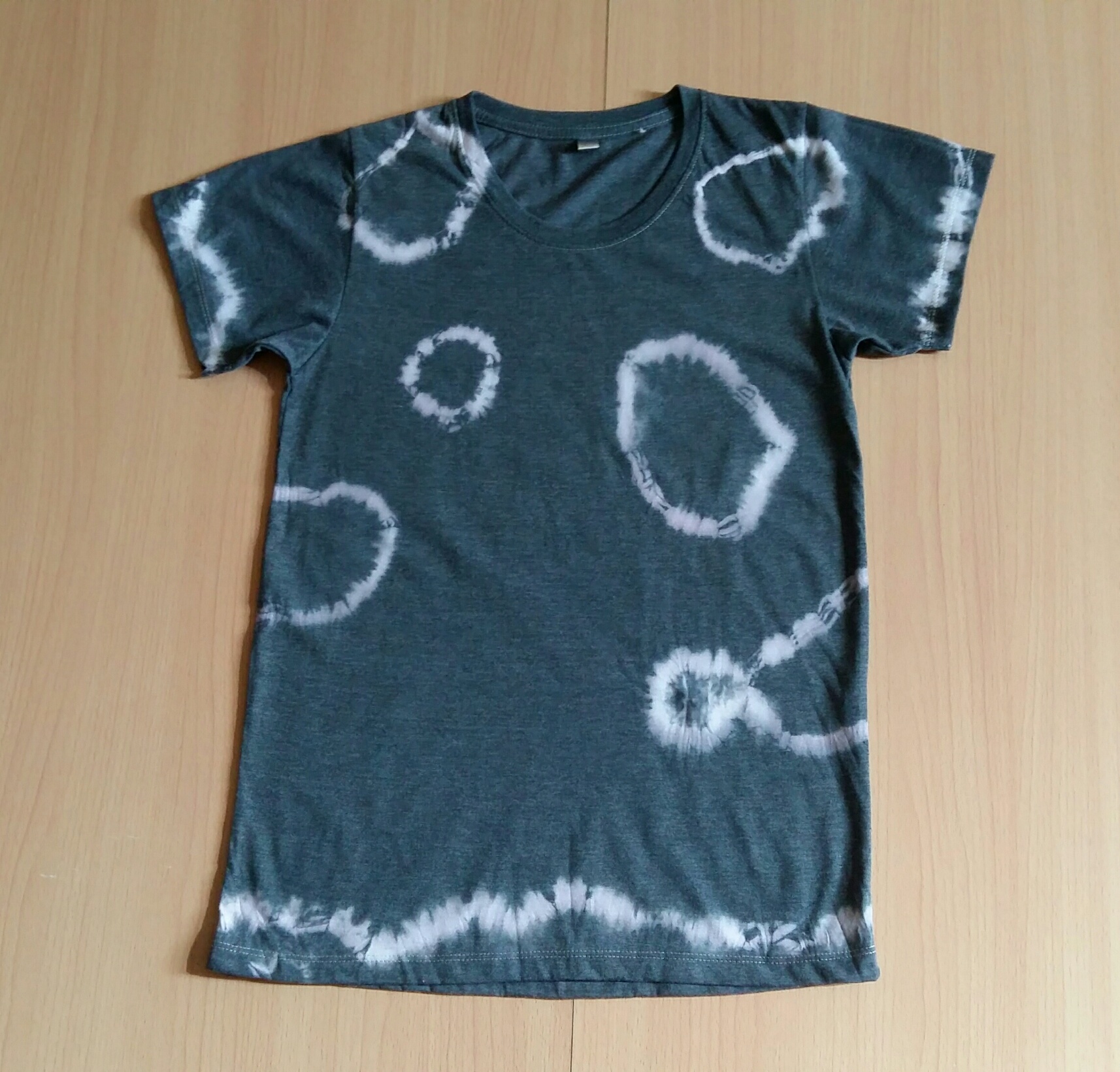 เสื้อยืด มัดย้อม (ไซส์:S)