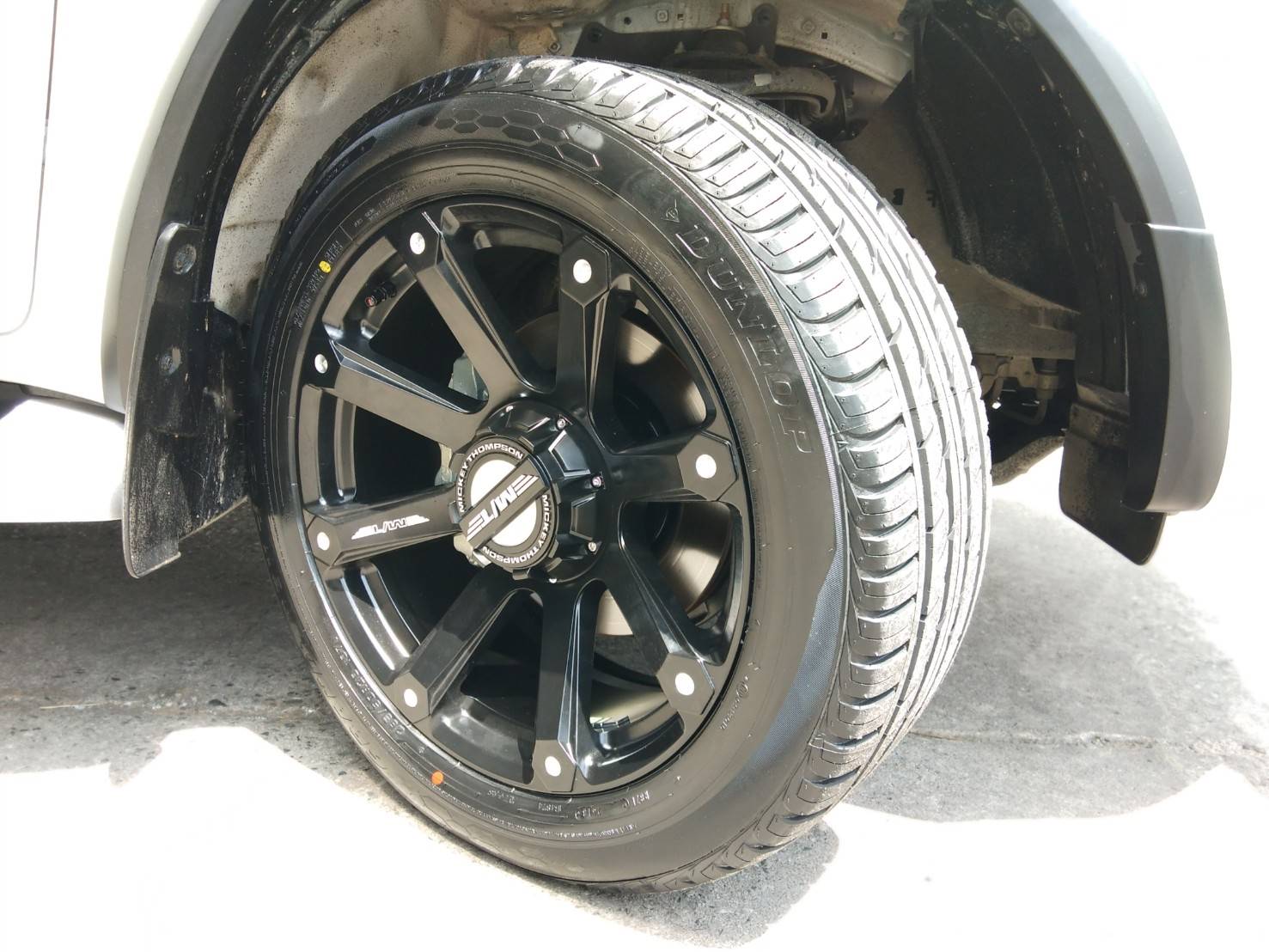 ล้อแท้ MICKEY THOMPSON ROUSH ขอบ20