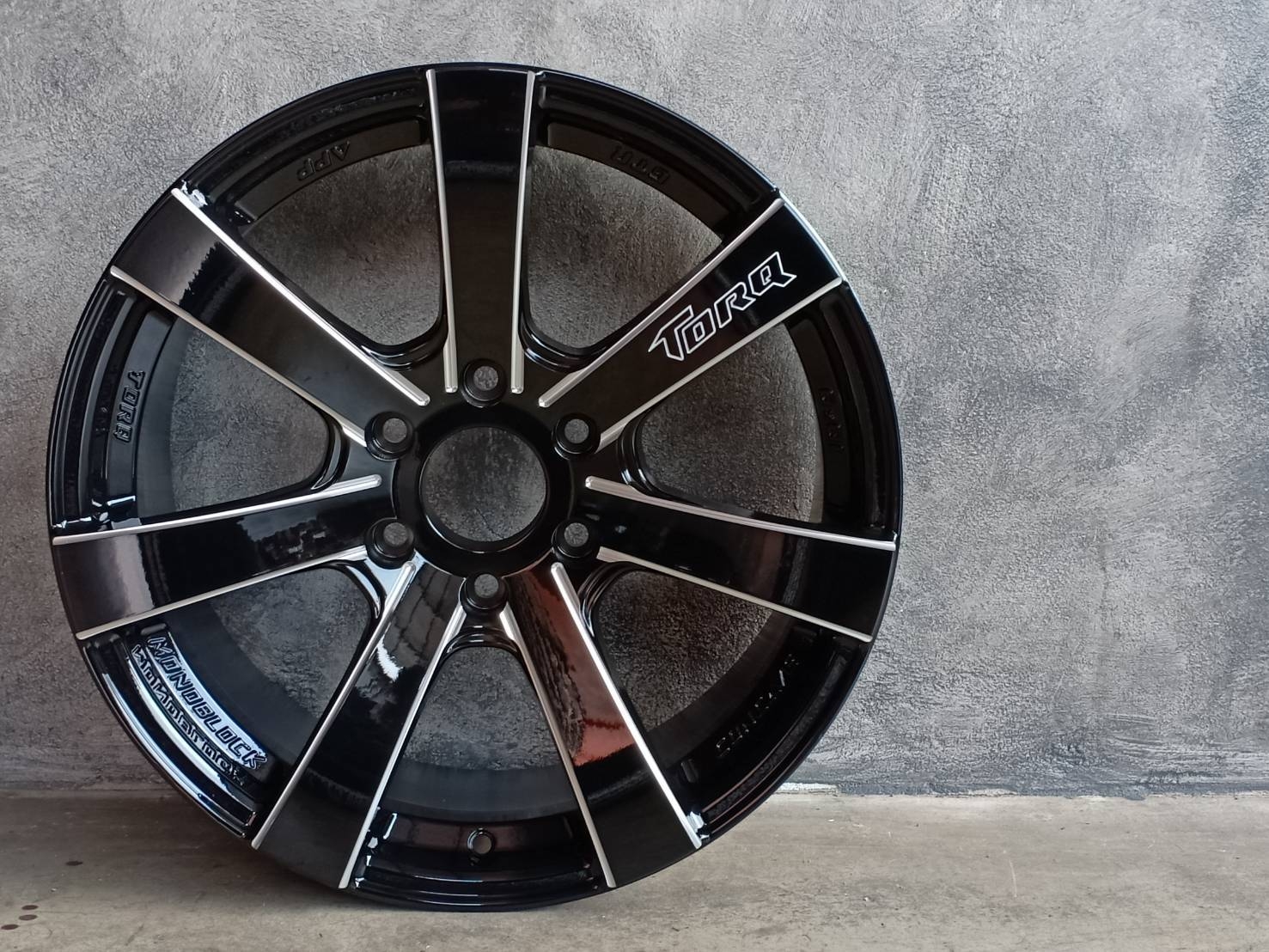 MAJESTY 18X9 6H130 ต้องการส่วนลดราคาพิเศษ กรุณาสอบถาม