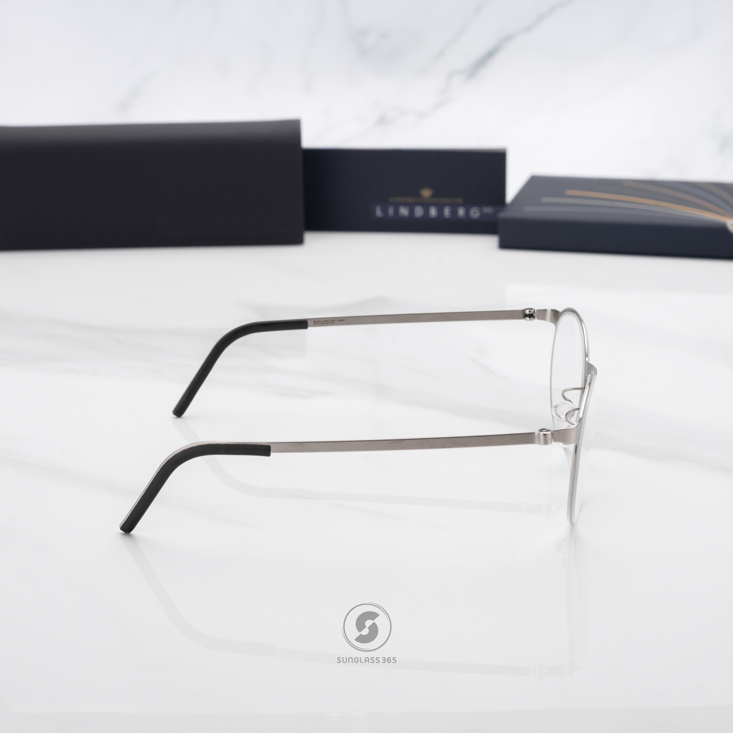 แว่นสายตา Lindberg Strip Titanium 030 13C87 9571 T215 P10