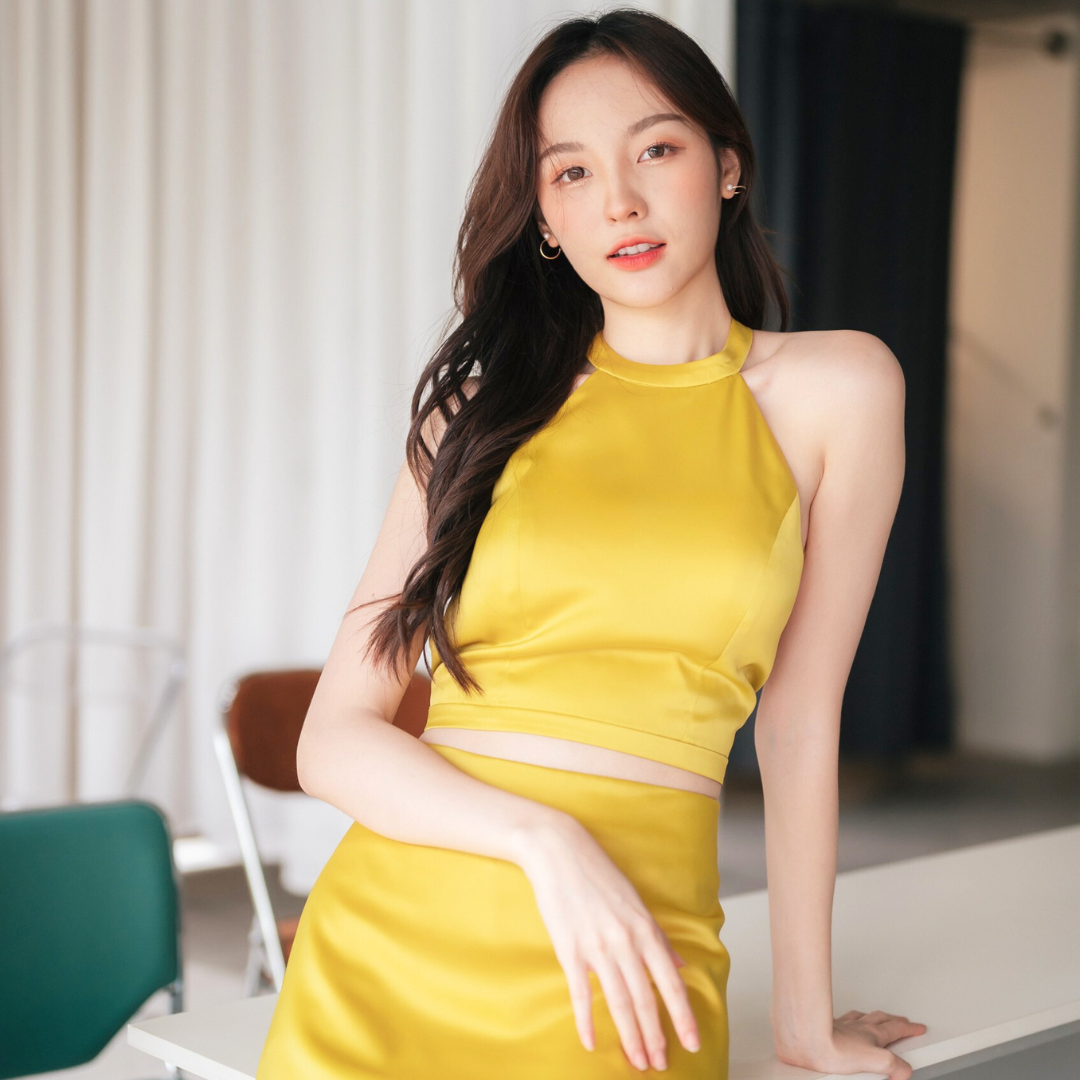 LISM S-037 Charm Curve Top เสื้อครอปผูกหลัง