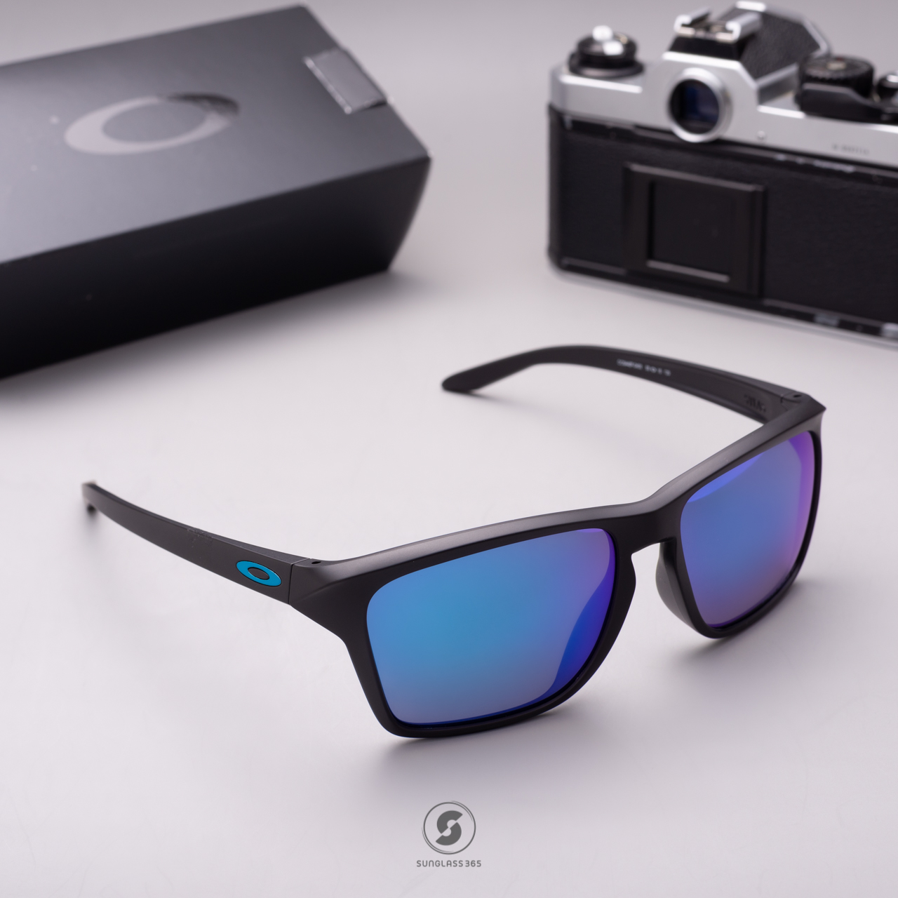 Oakley OO9448f-04 Sylas(A) Matte Black Prizm Sapphire Iridium Polarized