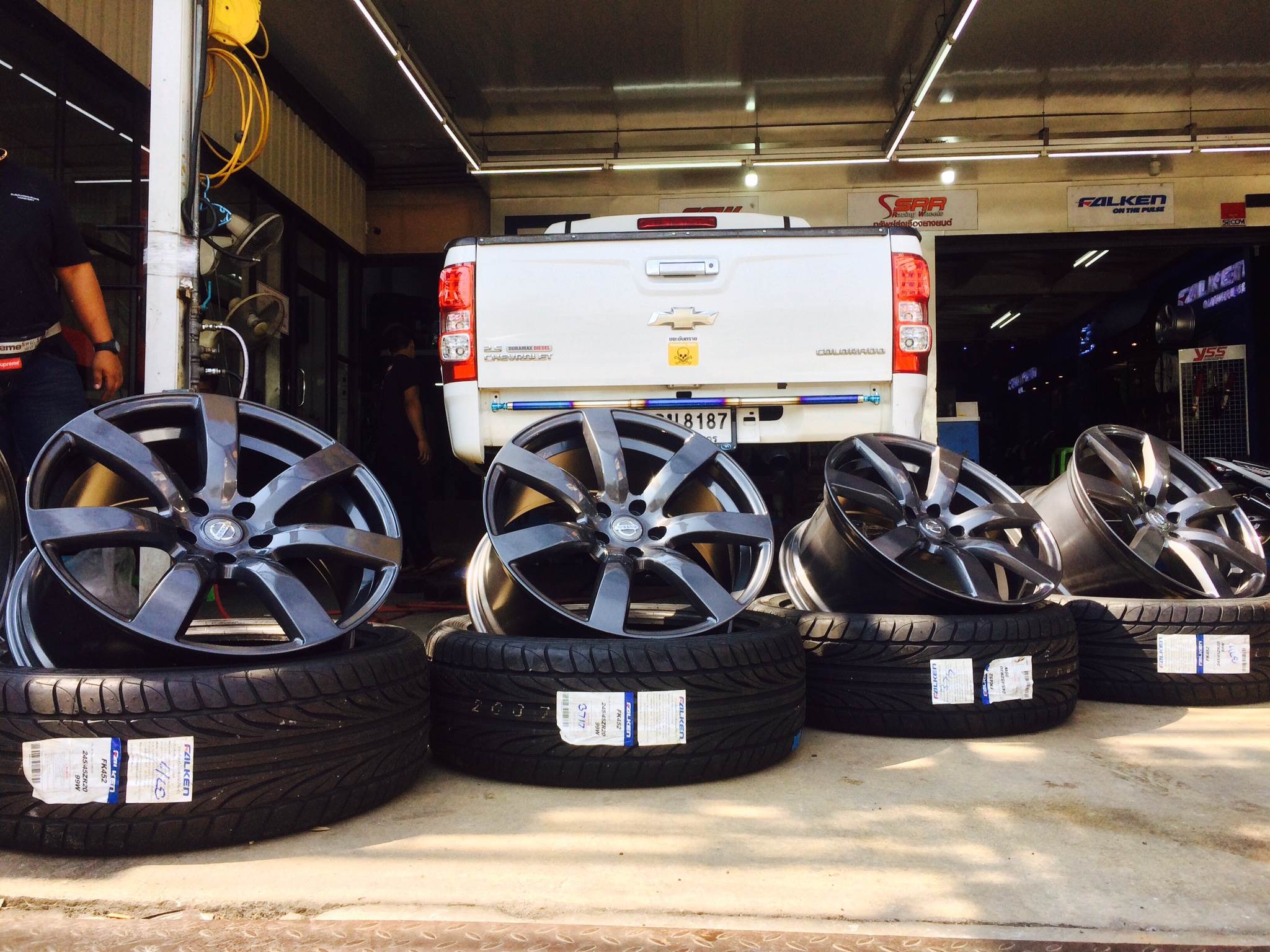 ล้อใหม่ GTR SKYLINE R35 ขอบ20 ชุด 14000 บาท