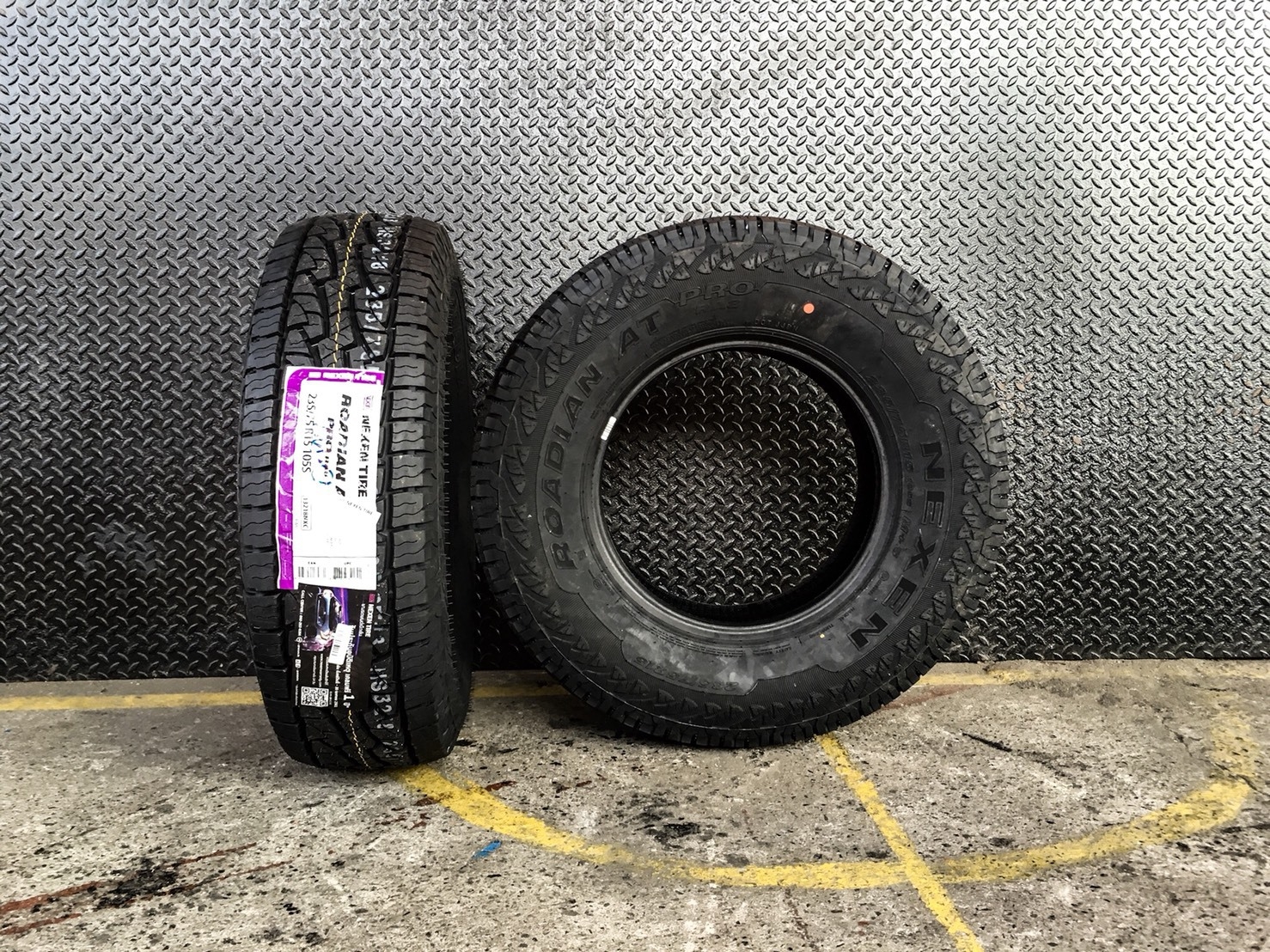 NEXEN ROADIAN AT-PRO RA8 235-75-15 ซื้อ2แถม2