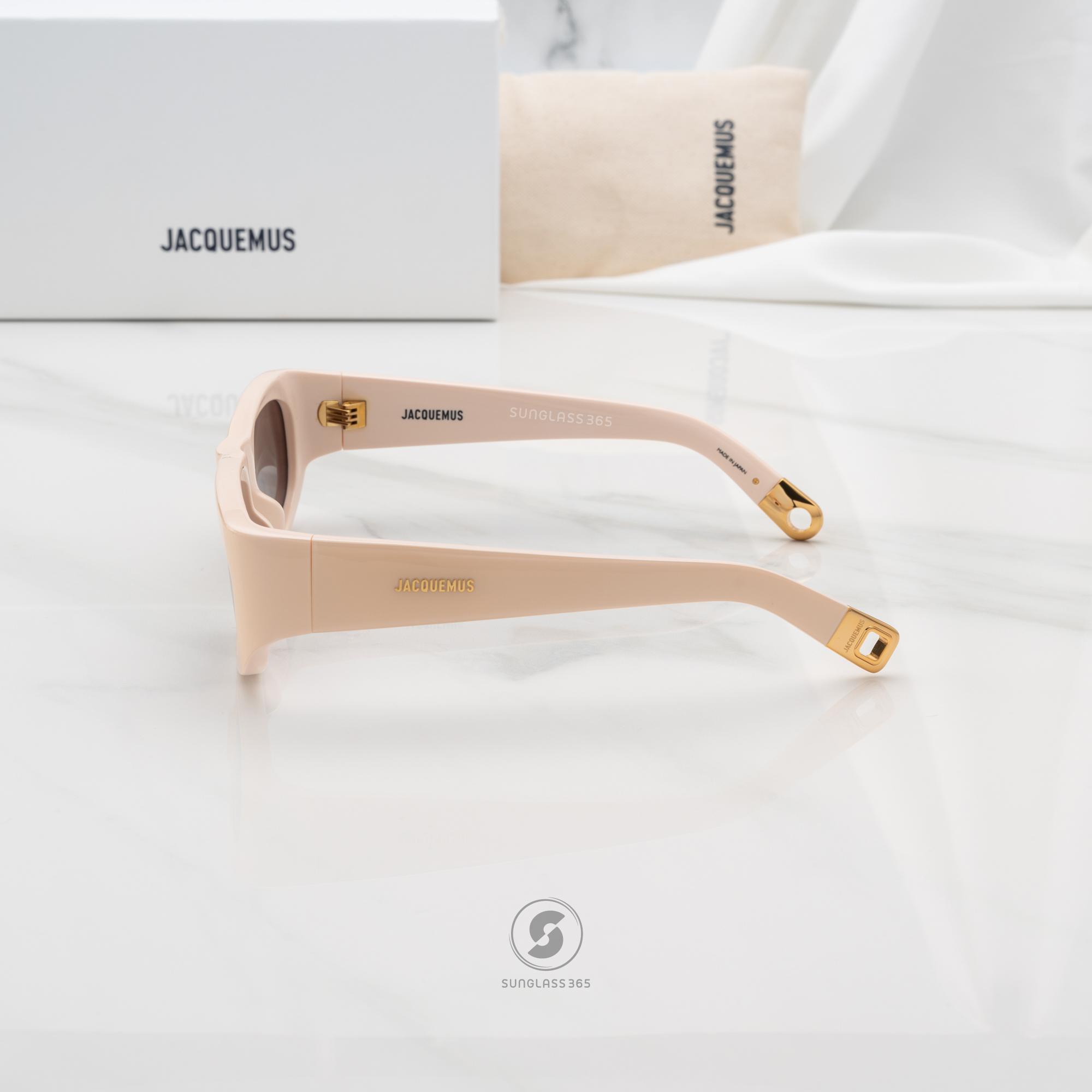 แว่นกันแดด JACQUEMUS THE PILOTA JAC2 C2