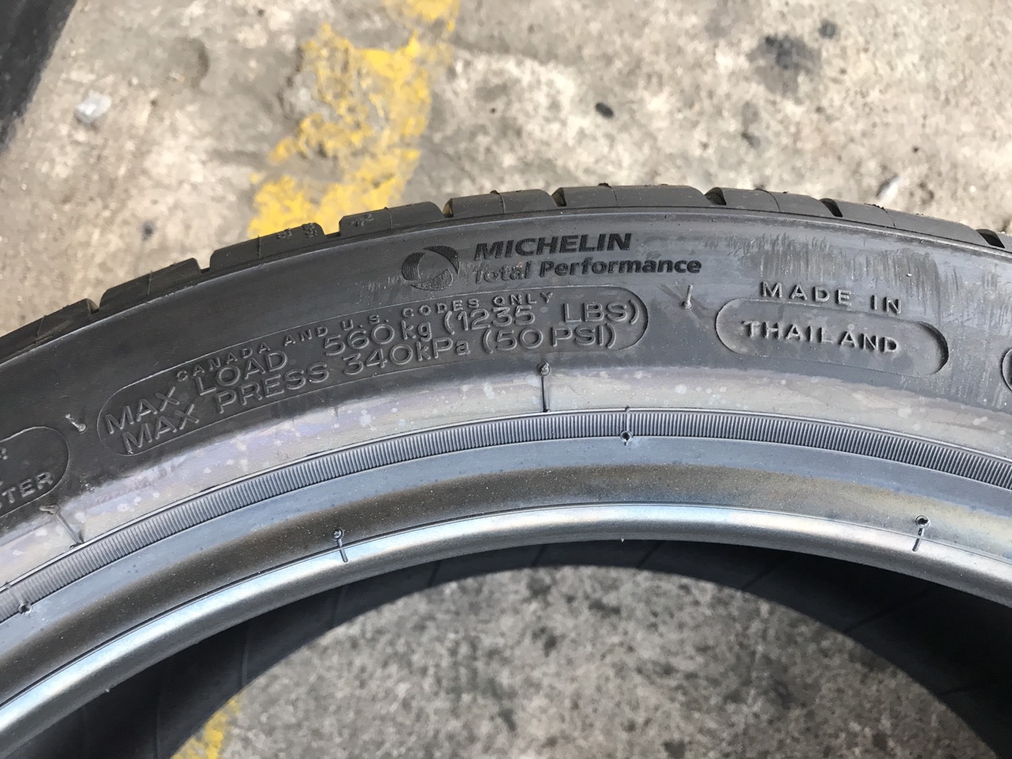 MICHELIN PILOT SPORT4 205-45-17 ปี18 เข้ามาใหม่