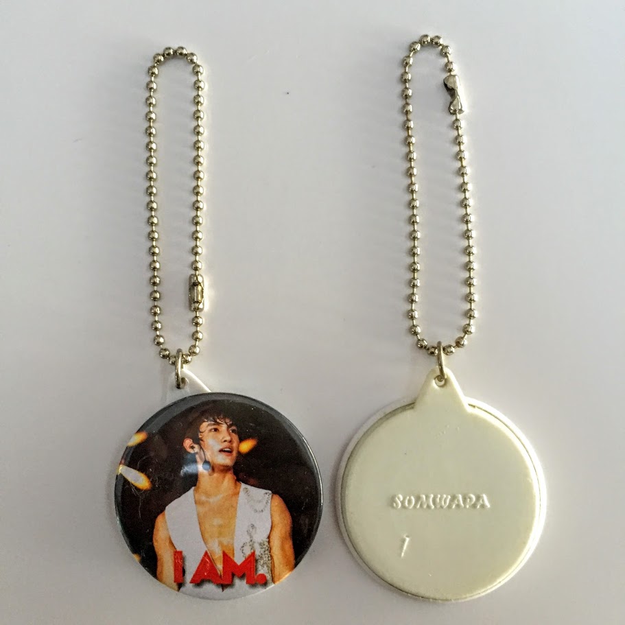 ไข่ปลาเเขวนกระเป๋า