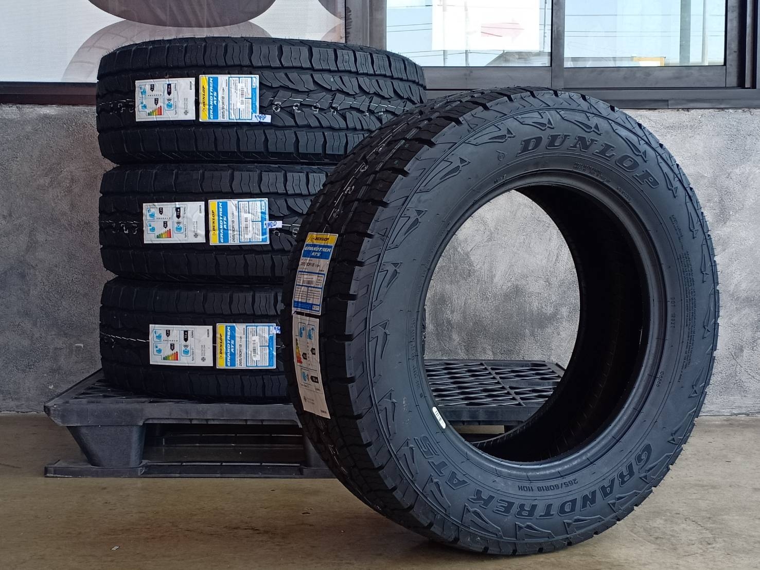 DUNLOP 265/60R18 GRANDTREK AT5 110H MADE IN THAILAND