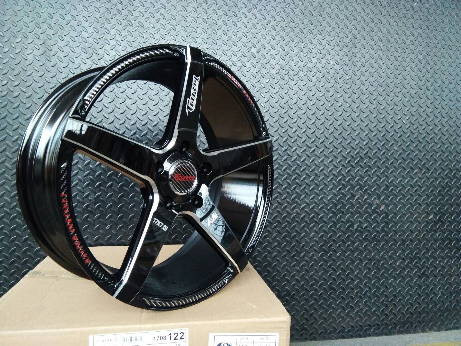 ล้อลายใหม่ TORQ MODEL SA2 ราคาพิเศษ