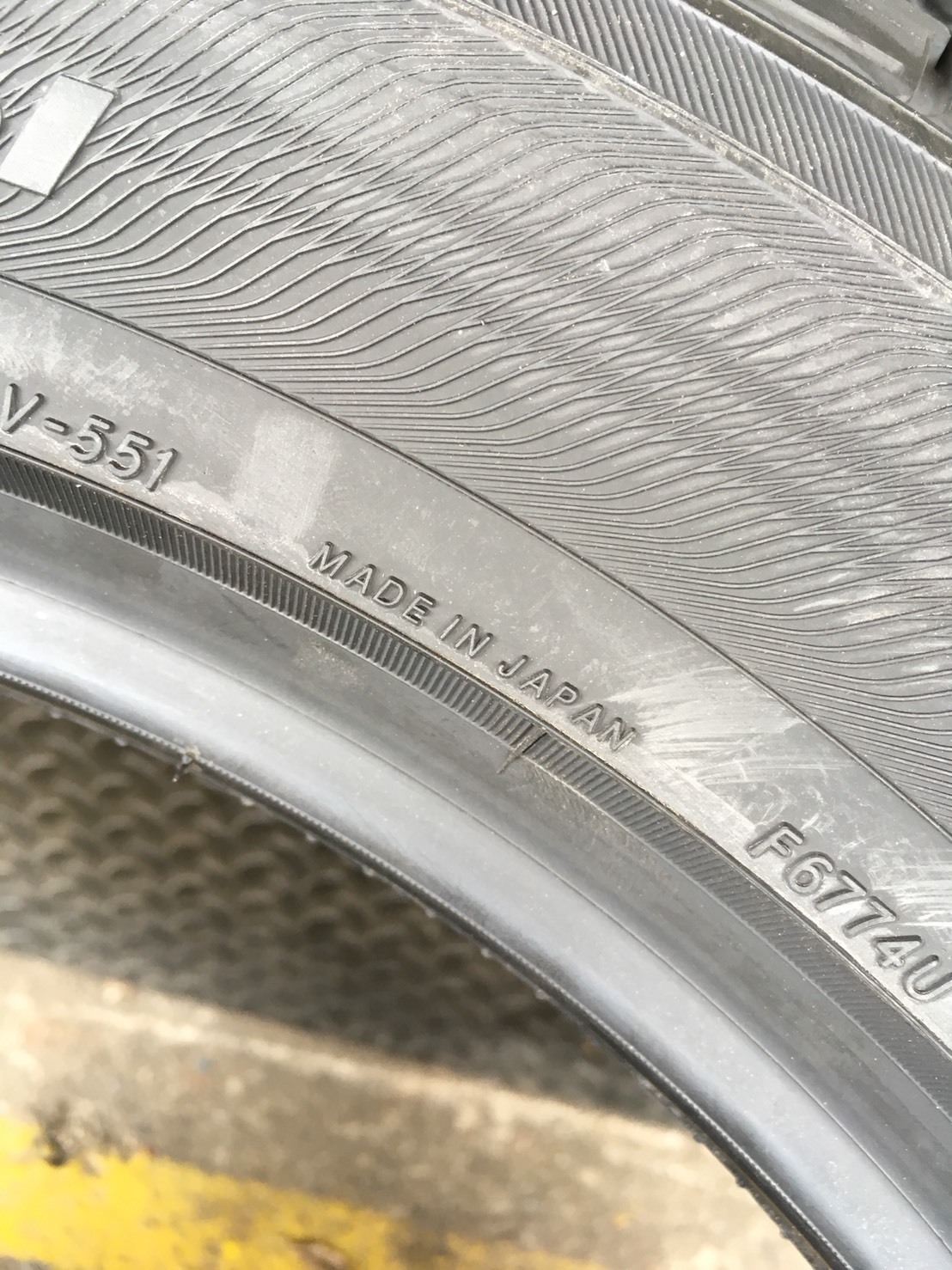 YOKOHAMA ADVAN dB decibel V551 215-55-17 เส้น 4500 ปกติ 6500 ปี18