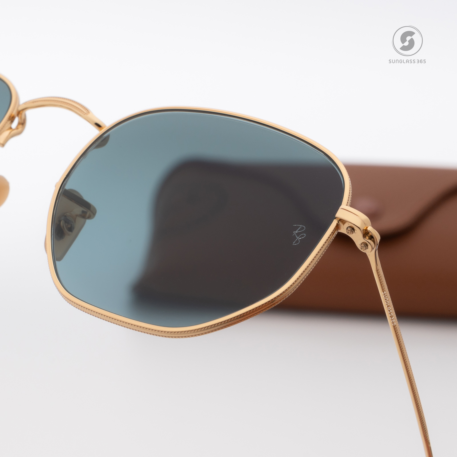 RayBan RB3548N 91233M Hexagonal Blue Gradient Grey