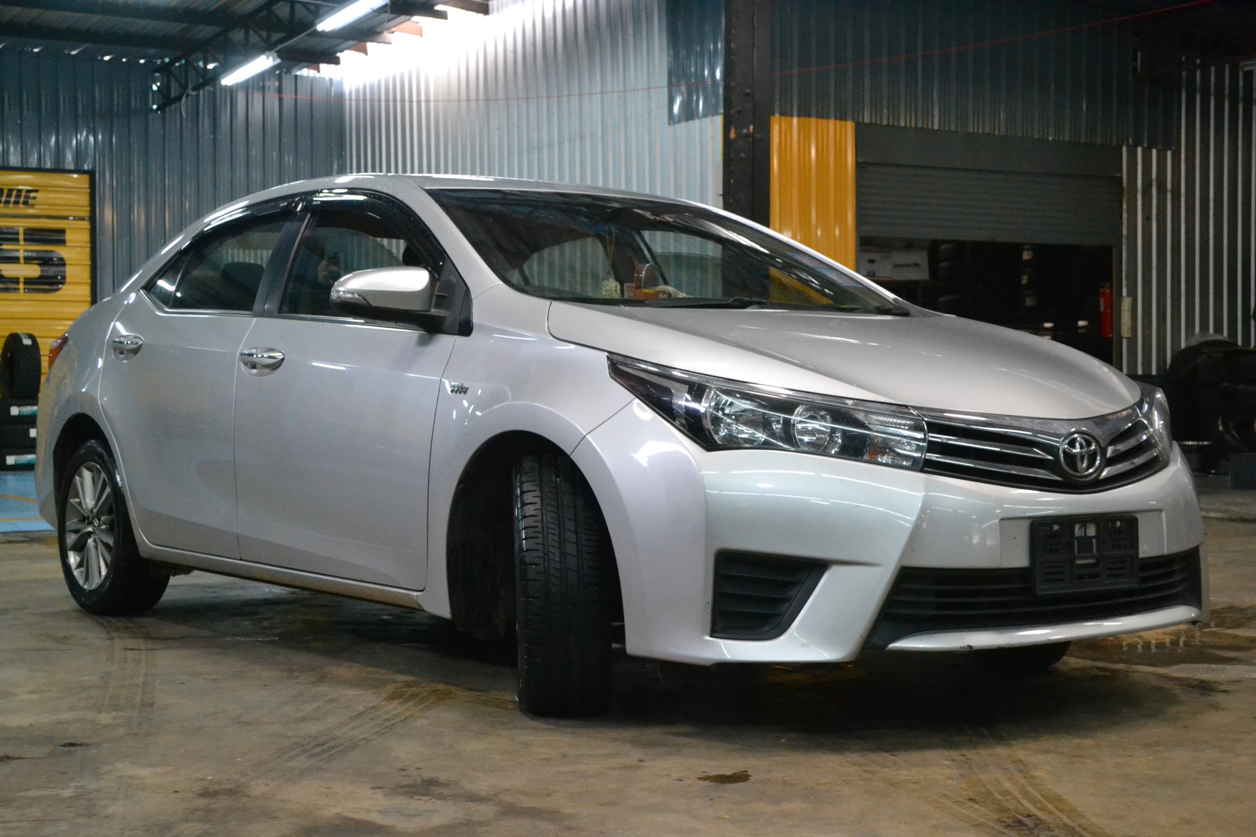 ยางใหม่ DUNLOP R1 205-55-16 ซื้อ2แถม2 ใส่ ALLTIS