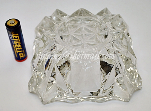 ที่เขี่ยบุหรี่แก้วคริสตัล