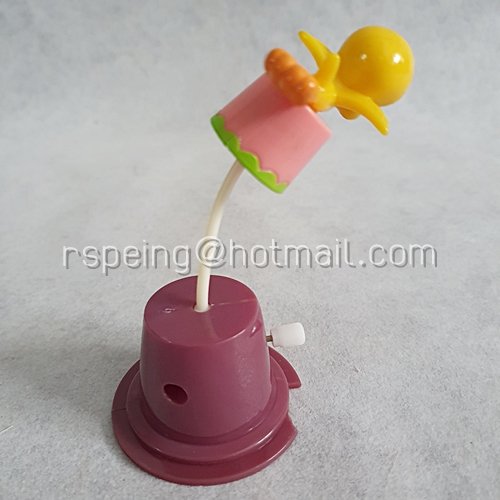 Tweety บนโคมไฟไขลาน