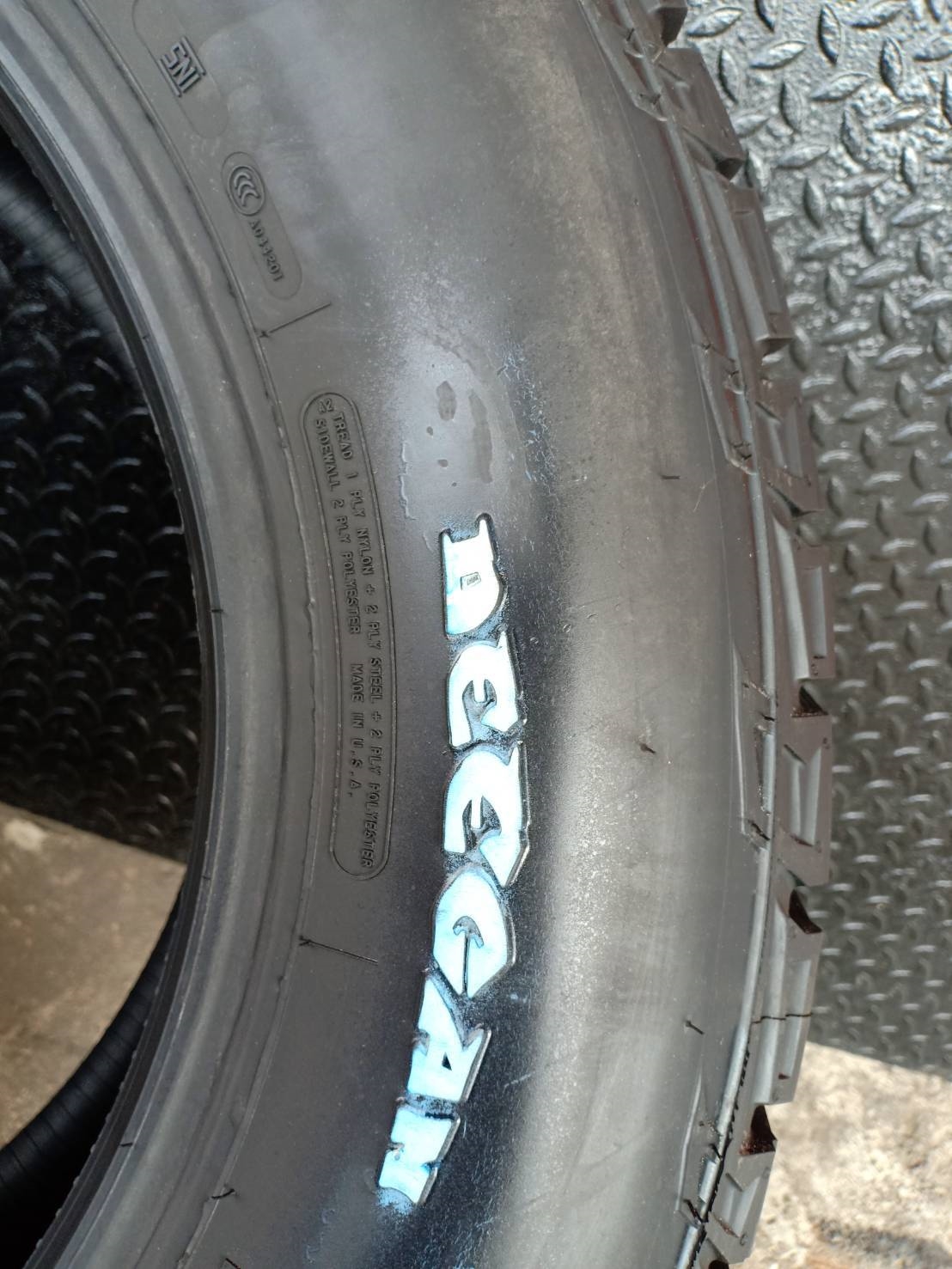 ยางใหม่ MICKEY THOMPSON 265/60-18 ราคาส่ง