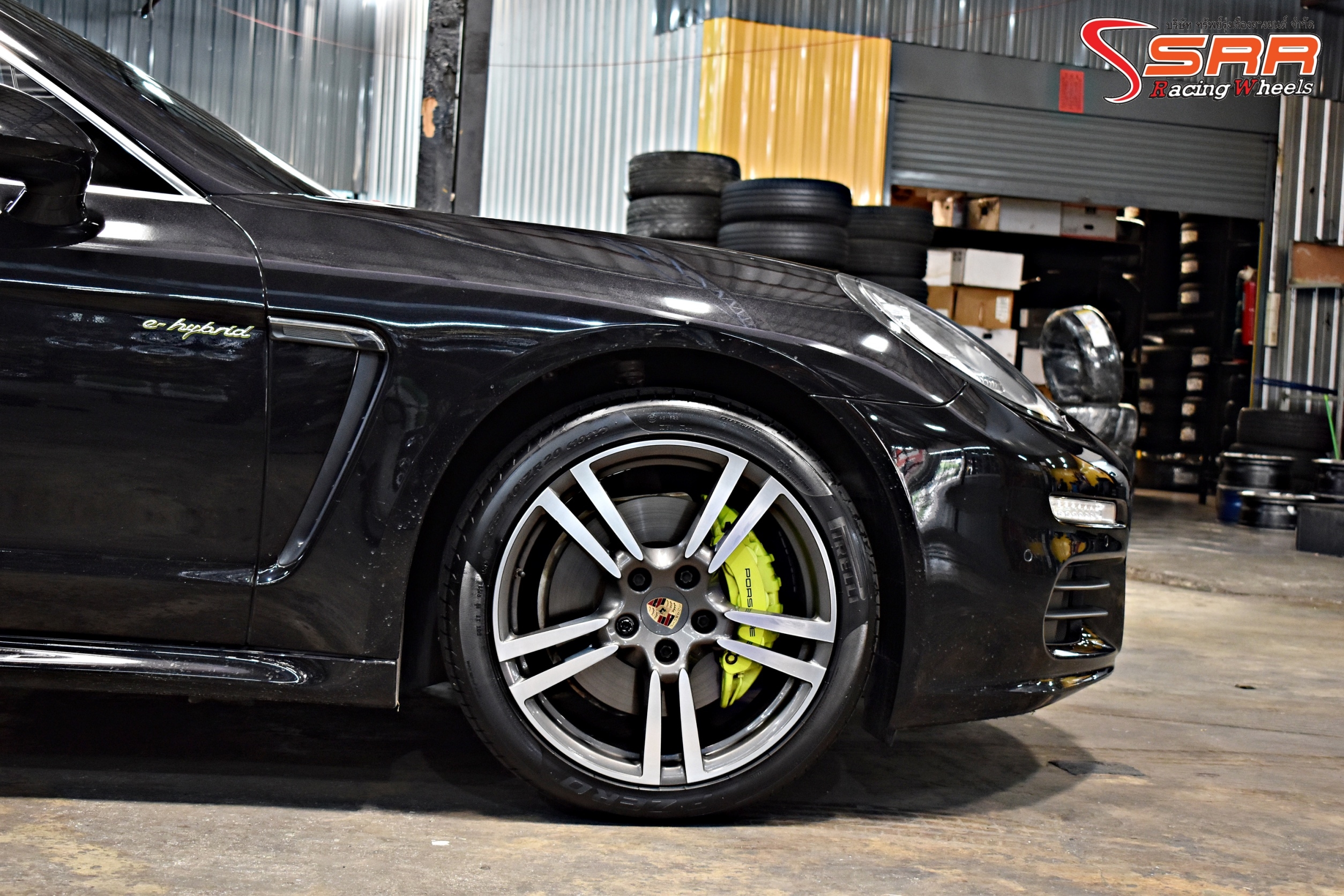 PIRELLI PZERO 255/40-20 ปี19 ราคาพิเศษ