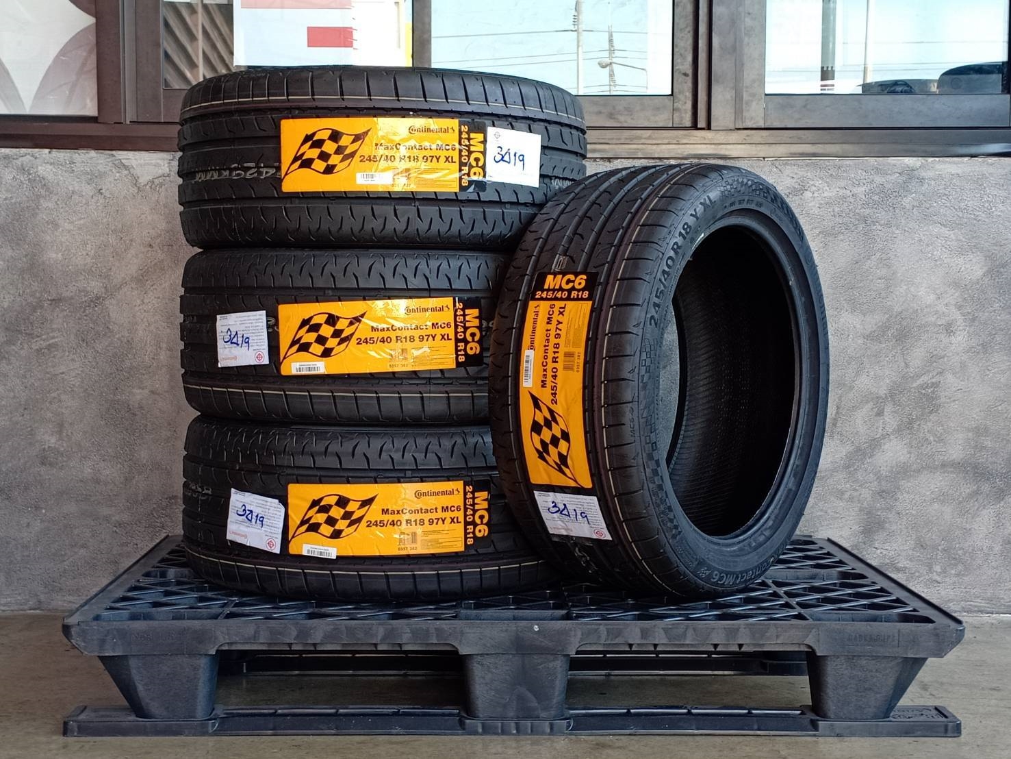 CONTINENTAL CONTACT MC6 245/40R18 ปี19 ผลิตปลายปี