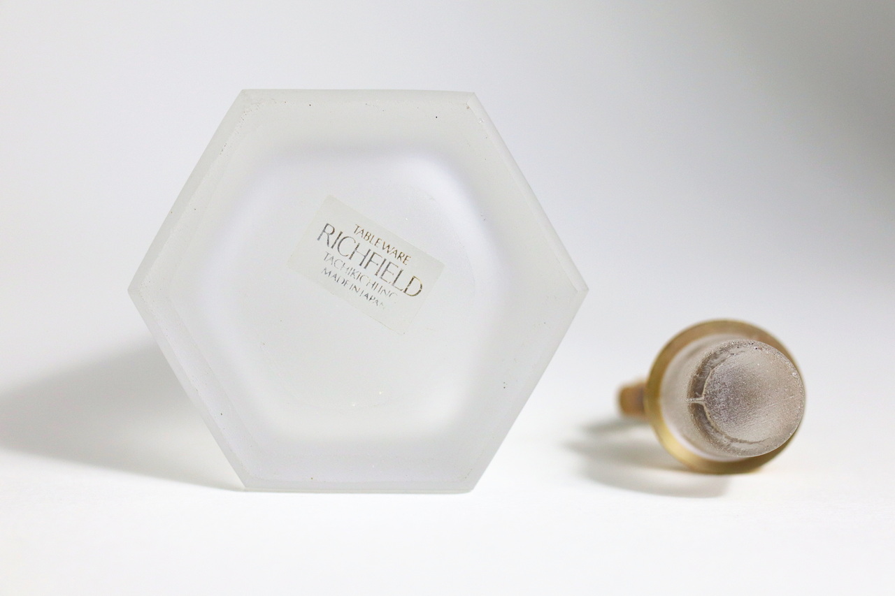Richfield Tachikichi Inc. TableWare ขวดแก้วขุ่นใส่ซอส พร้อมจุกแก้ว