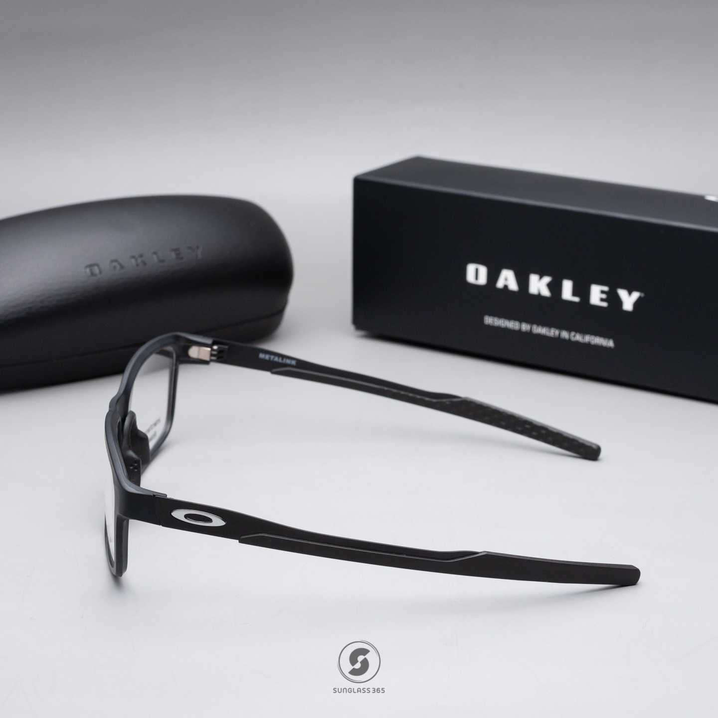 Oakley Metalink OX8153-01 Satin Black