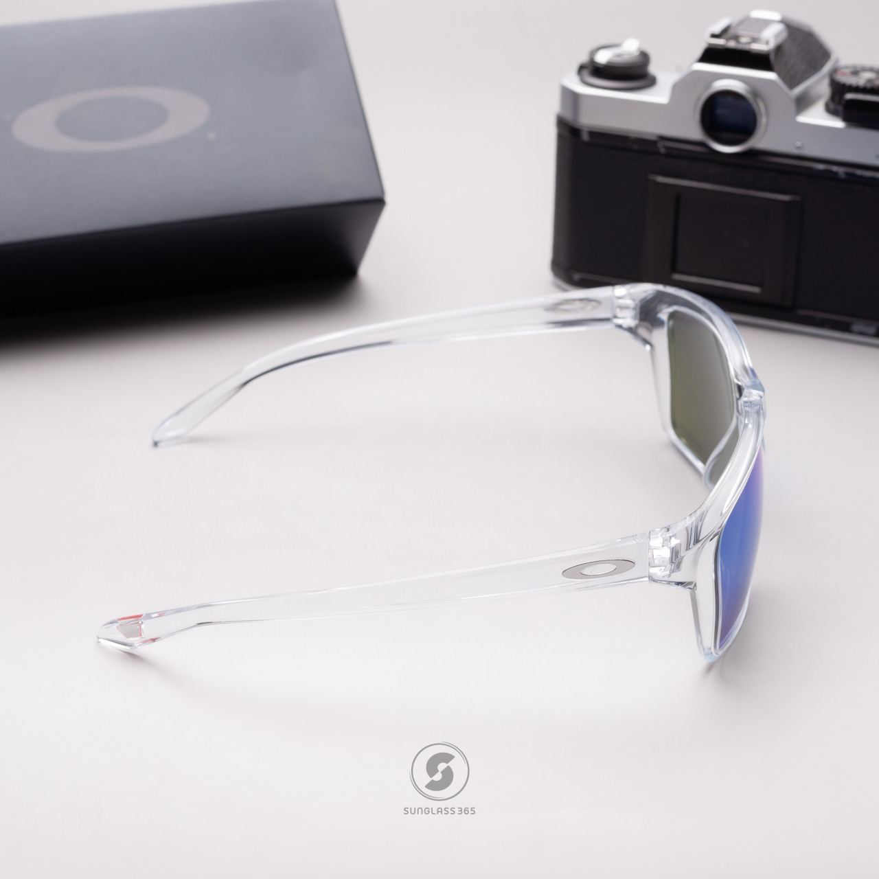 Oakley OO9448f-08 Sylas(A) Polished Clear Prizm Sapphire