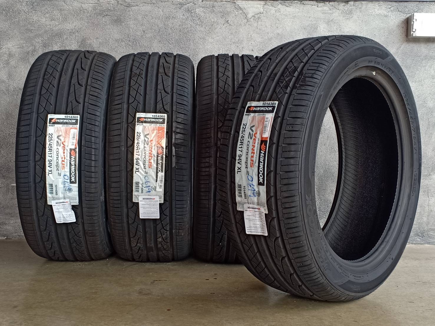 HANKOOK 225/45R17 VENTUS V2 CONCEPT2 94V XL MADE IN INDONESIA