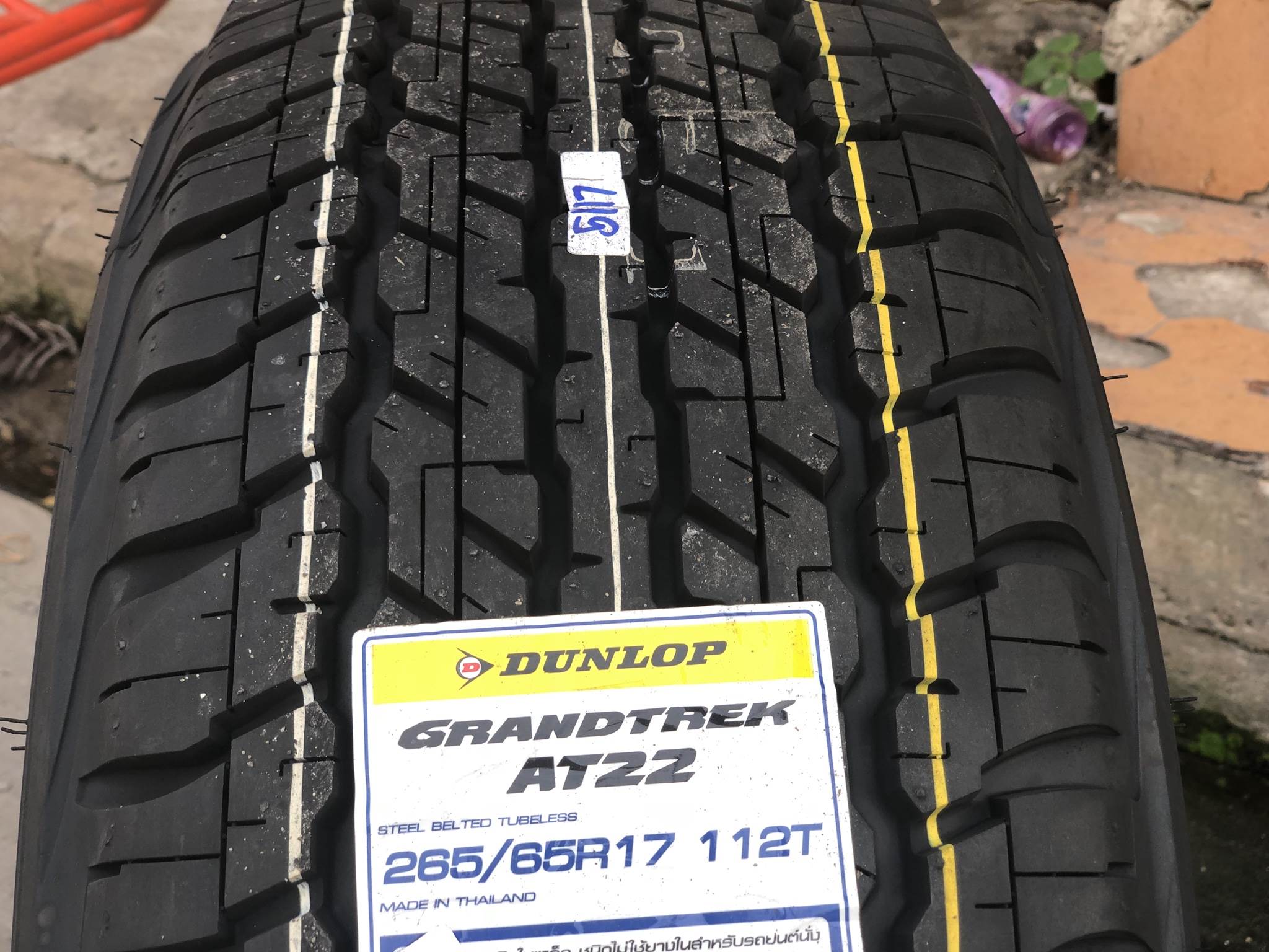 DUNLOP AT22 265/65R17 ซื้อ2แถม2