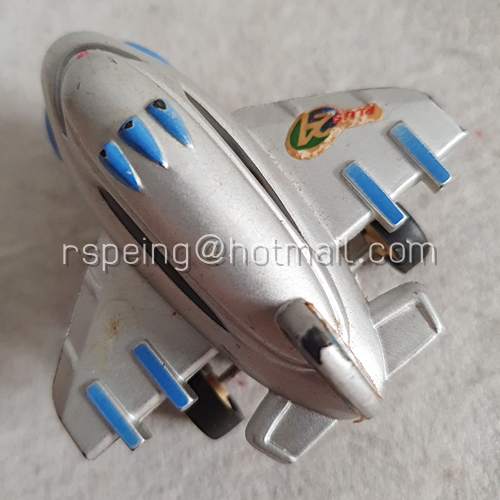 เครื่องบินของเล่น Plus 24 สีเงิน