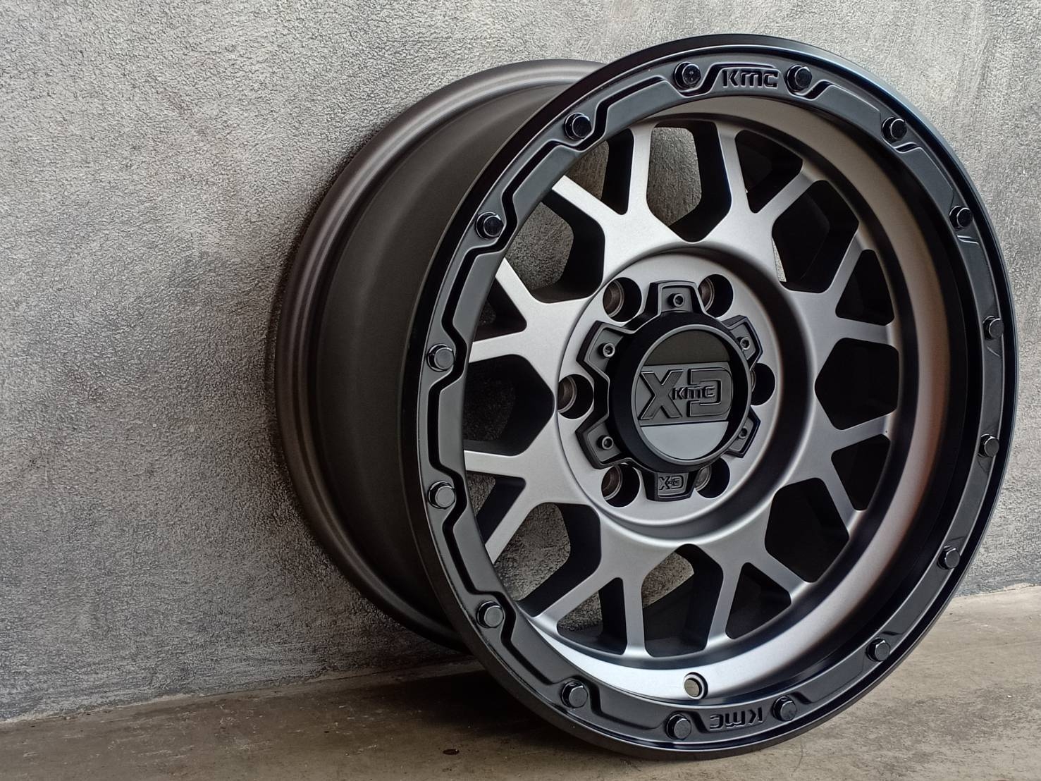 XD135 16X8 6H139.7 ต้องการส่วนลดราคาพิเศษ กรุณาสอบถาม