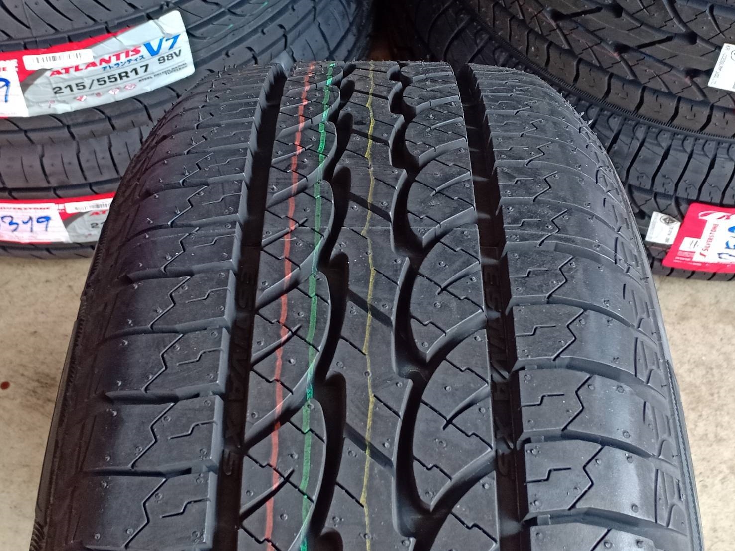 ยางใหม่ SILVERSTONE X5 235/55-18 ปี19 ราคาพิเศษ