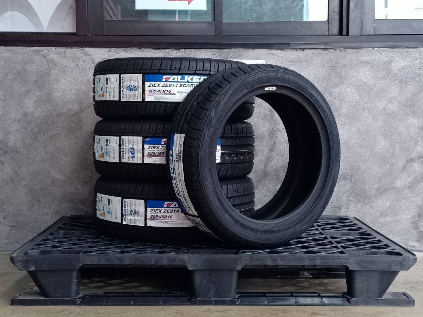 FALKEN 205/45R16 ZIEX ZE914 ECORUN
