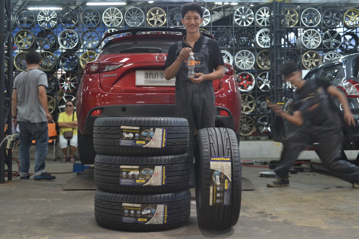 GOODYEAR F1D5 225/45-18 เส้น 3500 ปกติ 7500