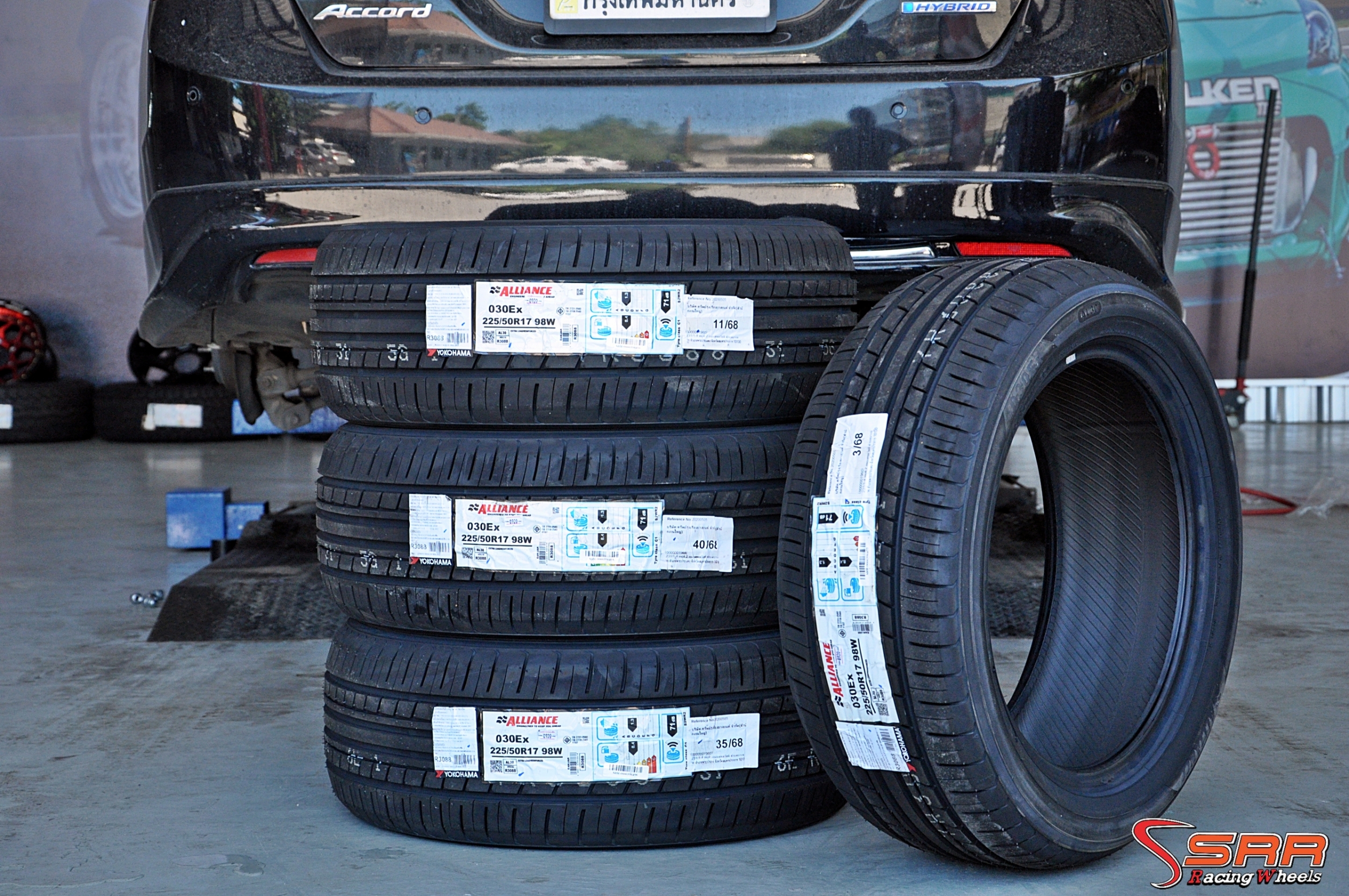 ยาง YOKOHAMA 030Ex 225/50R17 ปี20