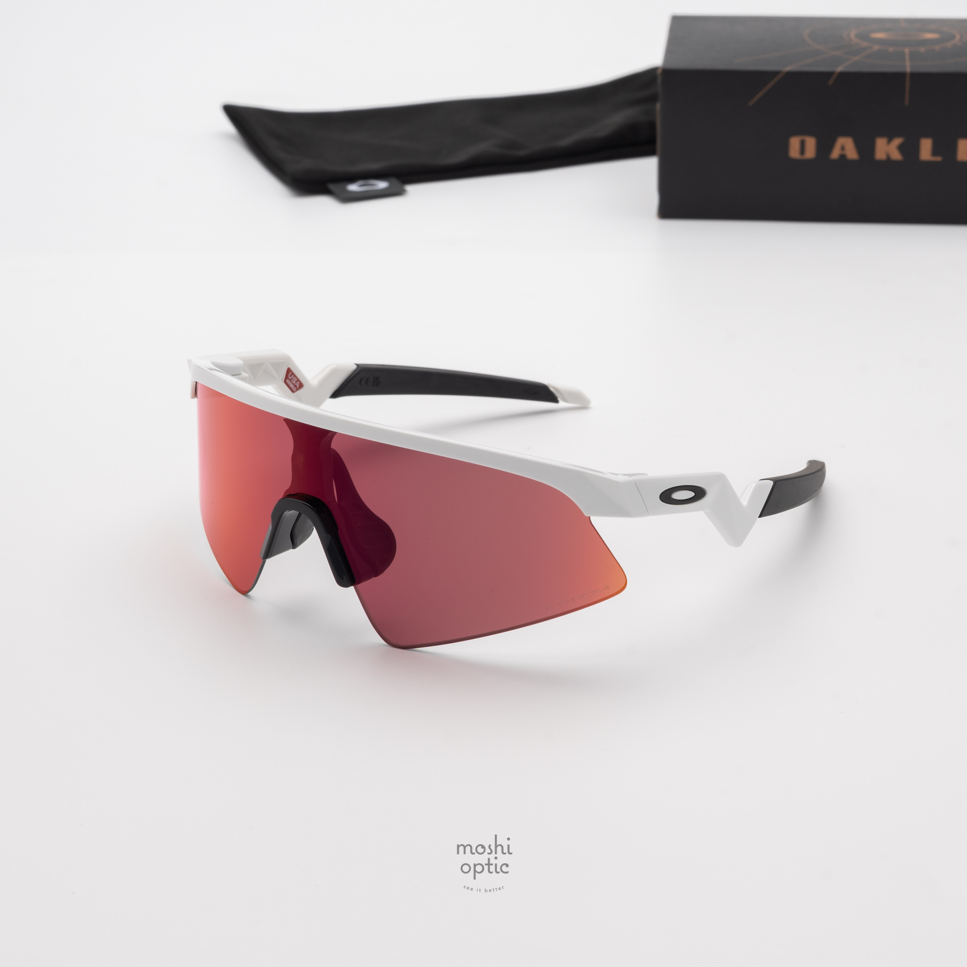 Oakley Resistor Sweep OJ9015-03 Polished White Prizm Field