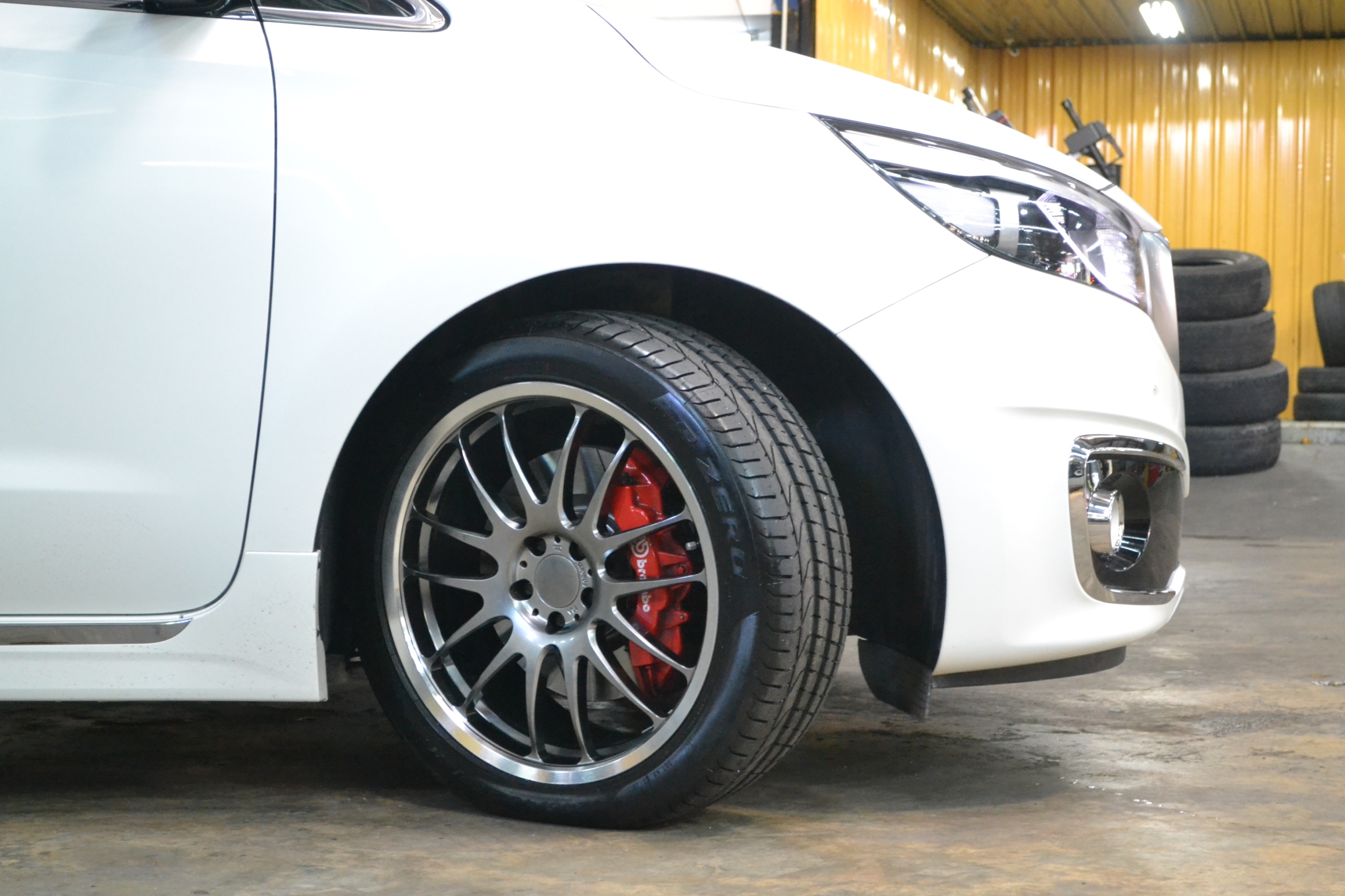 PIRELLI PZERO 245-45-20 เส้น 4500 ปกติ 12000 บาท ลดเกินคุ้ม