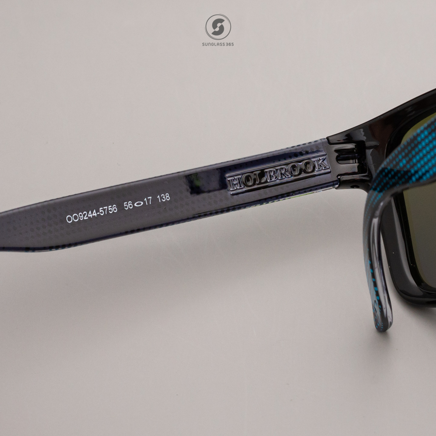 Oakley OO9244-57 Holbrook Polished Black Prizm Sapphire