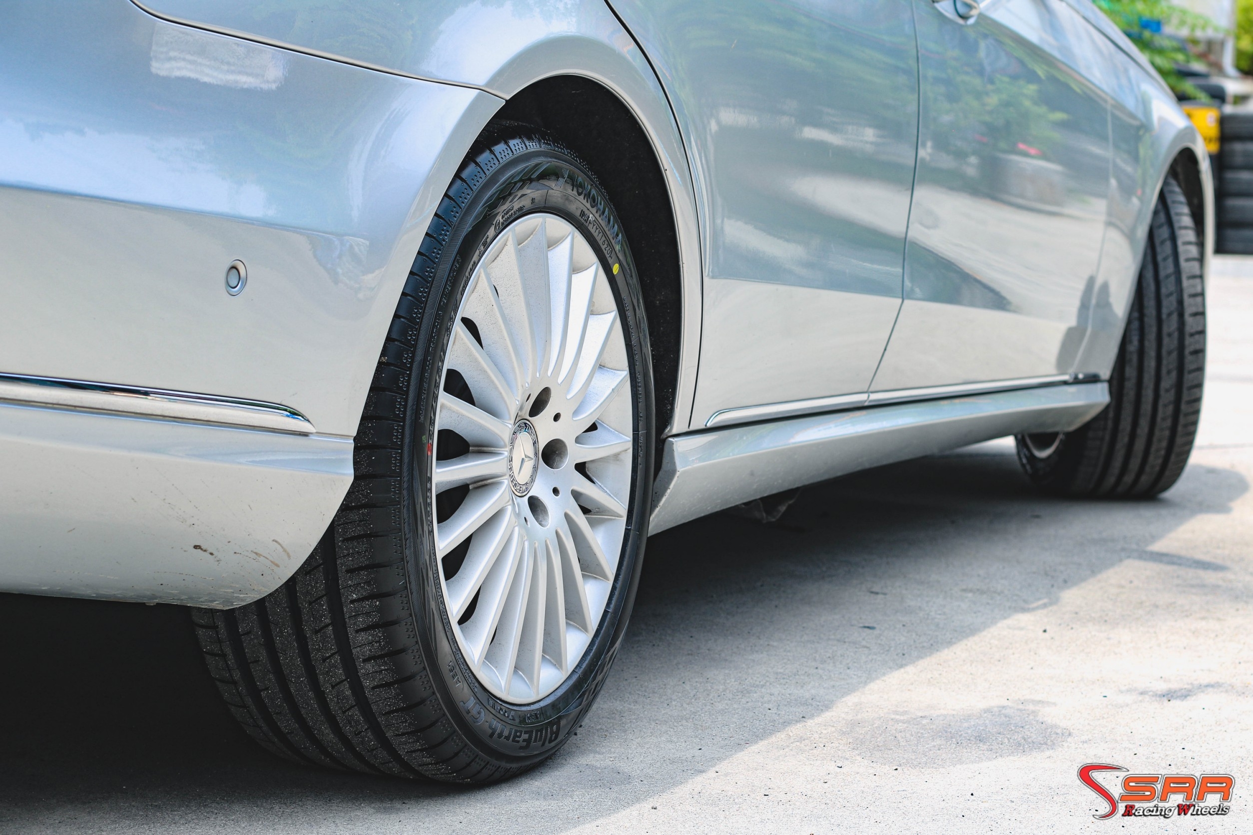 YOKOHAMA AE51 245/45R17 Y20