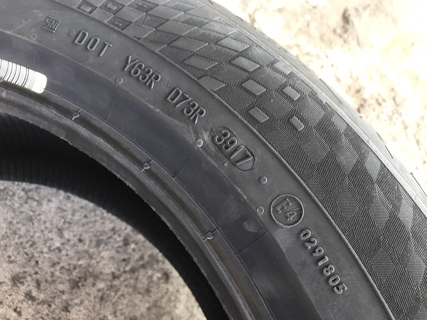 CONTINENTAL CONTACT MC6 215-55-17 ซื้อ2 แถม 2