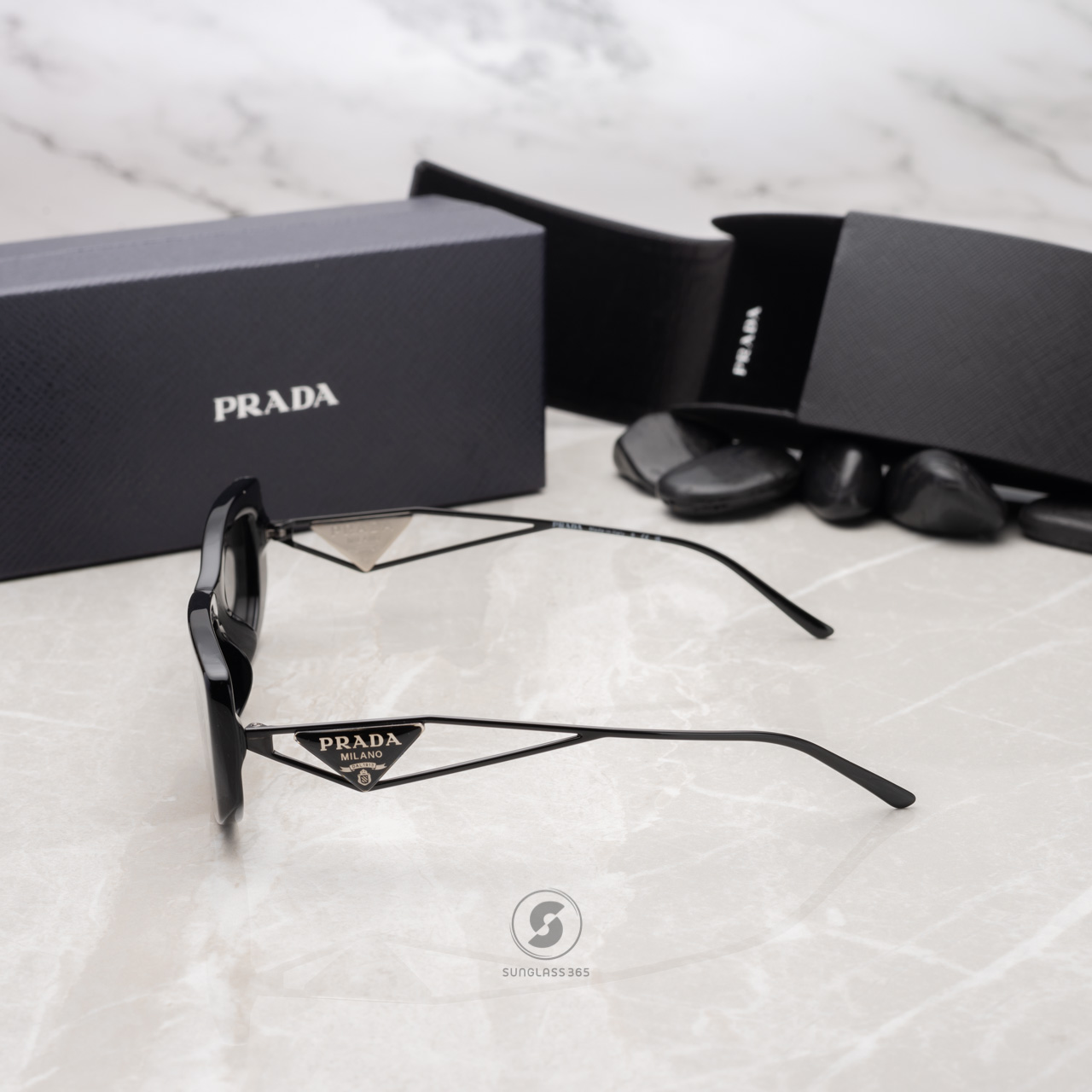 PRADA Symbole PR14YS 1AB5S0 Black
