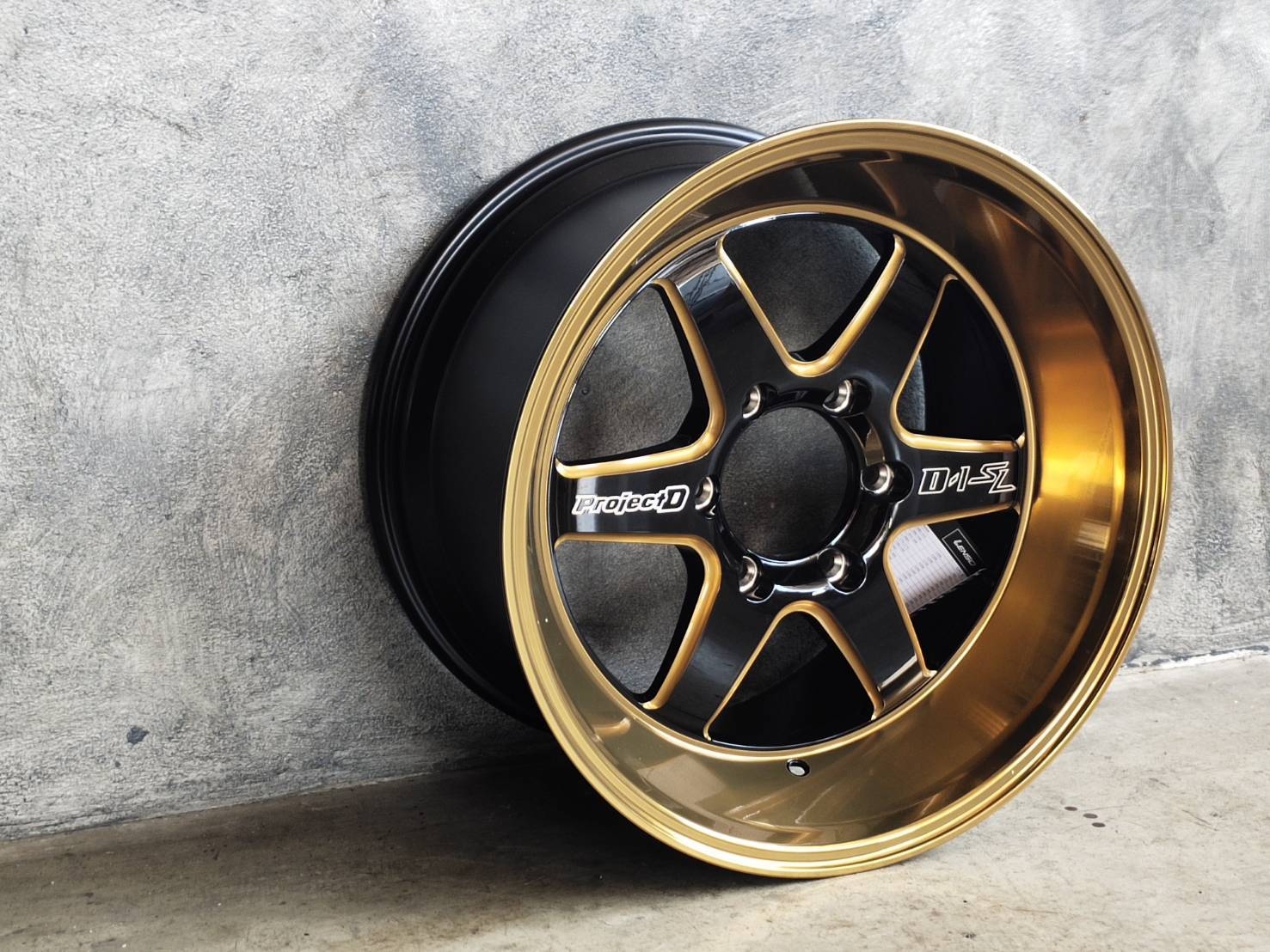 ล้อแท้ LENSO D1SL ขอบ18 ราคาพิเศษ