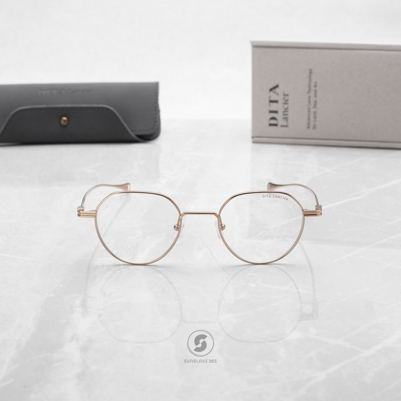 แว่นสายตา DITA LANCIER DLX117 A 01 with Blue Control Lens