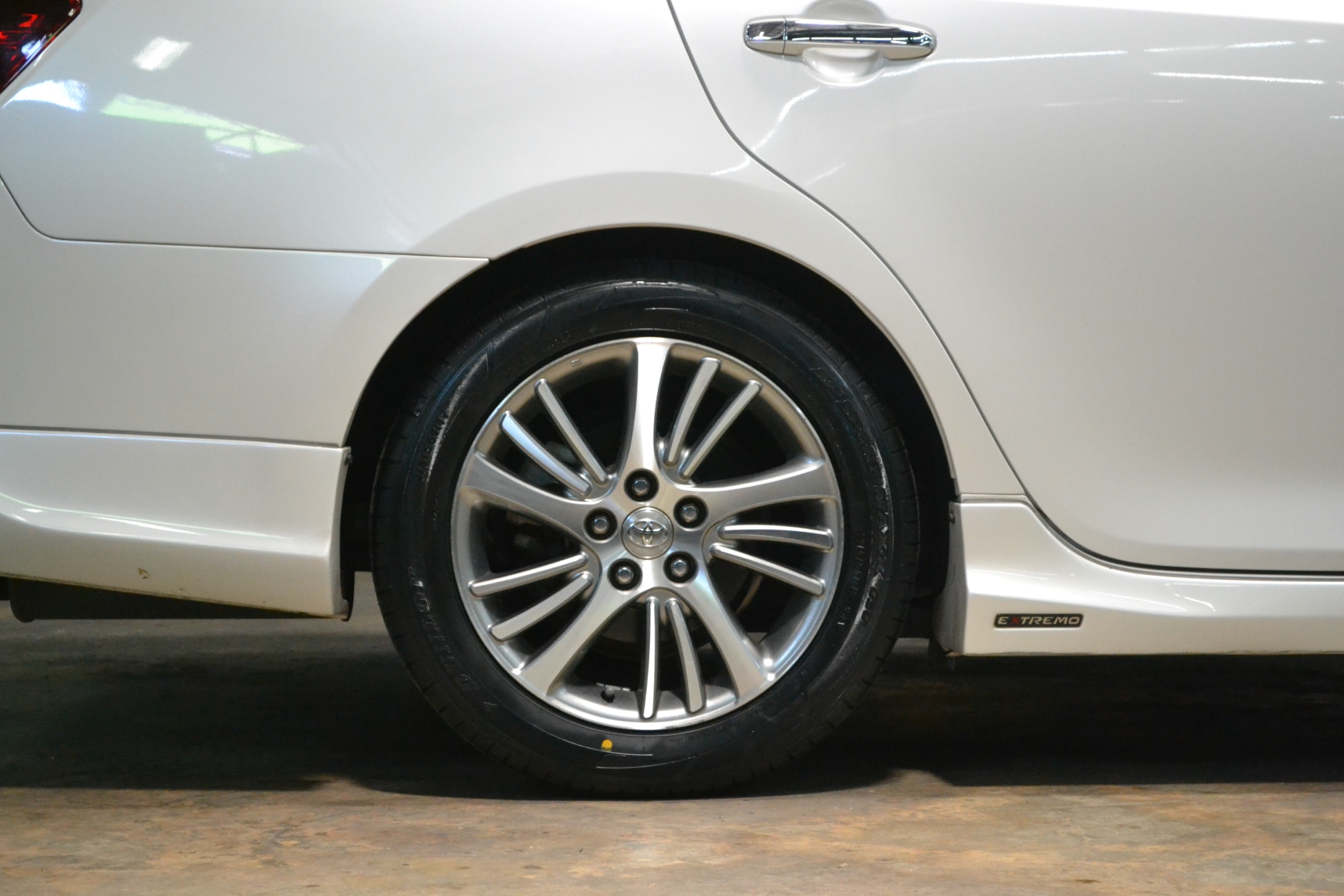 ยางญี่ปุ่น DUNLOP SPORTMAXX050+ 215/55-17 ยางคุณภาพ