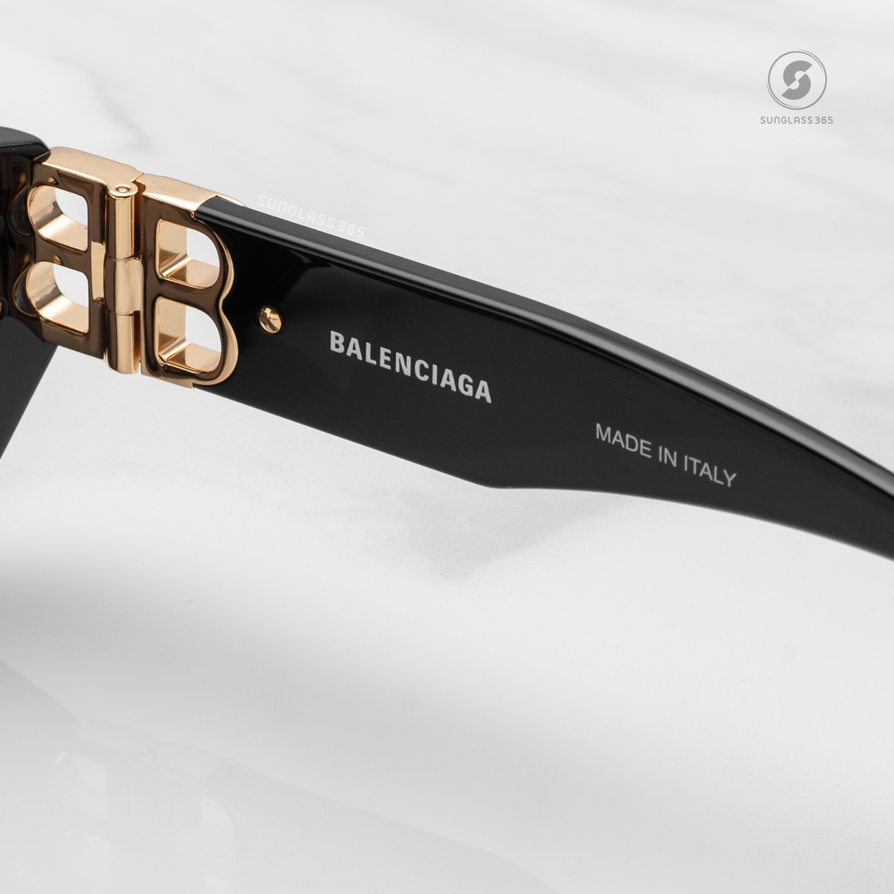 แว่นกันแดด Balenciaga BB0311SK 001