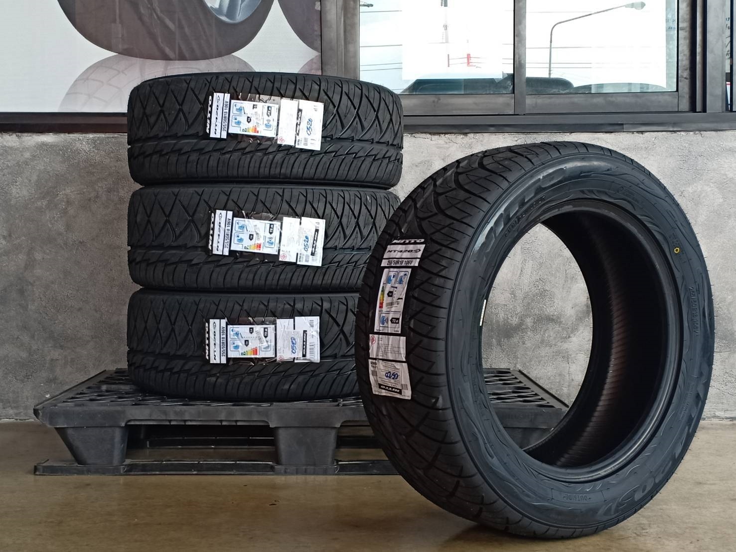 NITTO NT 420SD 255/50R18 ปี20