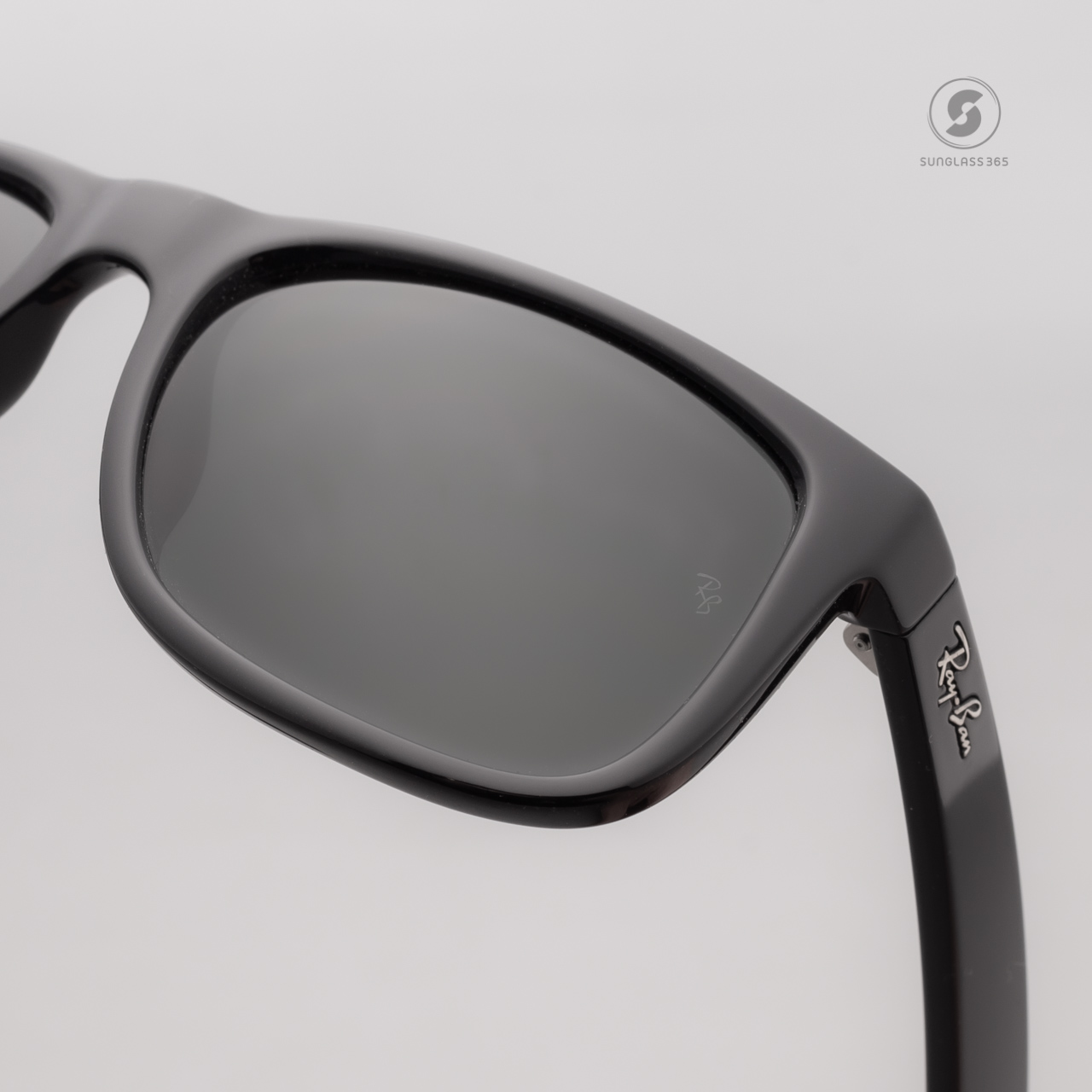 RayBan RB4165F 601/71 JUSTIN Black G-15