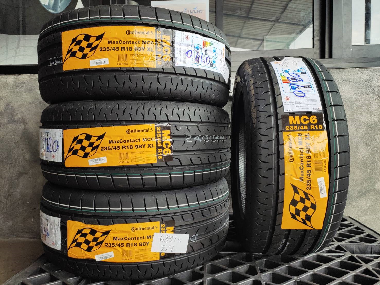 CONTINENTAL MAXCONTACT MC6 235/45R18 ปี20