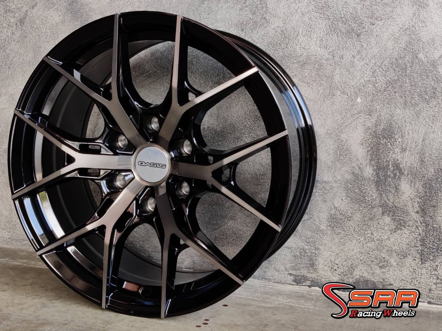 OASIS : OWH6 18X8.5 6X139.7 35 GBFP BC (หน้าเงาร่องดำ)