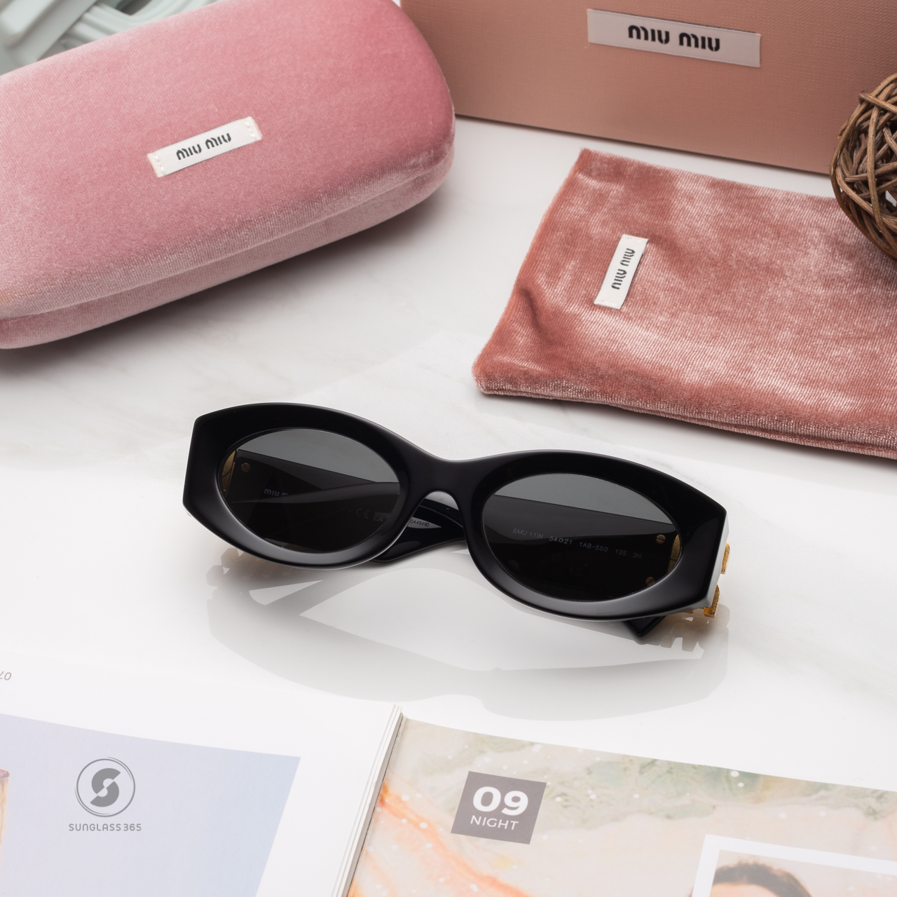 แว่นกันแดด Miu Miu Glimpse MU11WS 1AB5S0