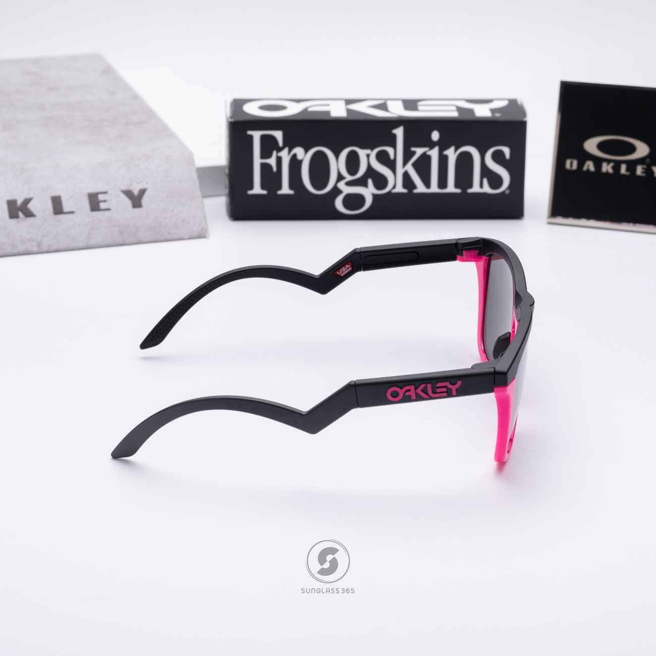 OAKLEY Frogskins Hybrid OO9289-04 Matte Black Neon Pink Prizm Black